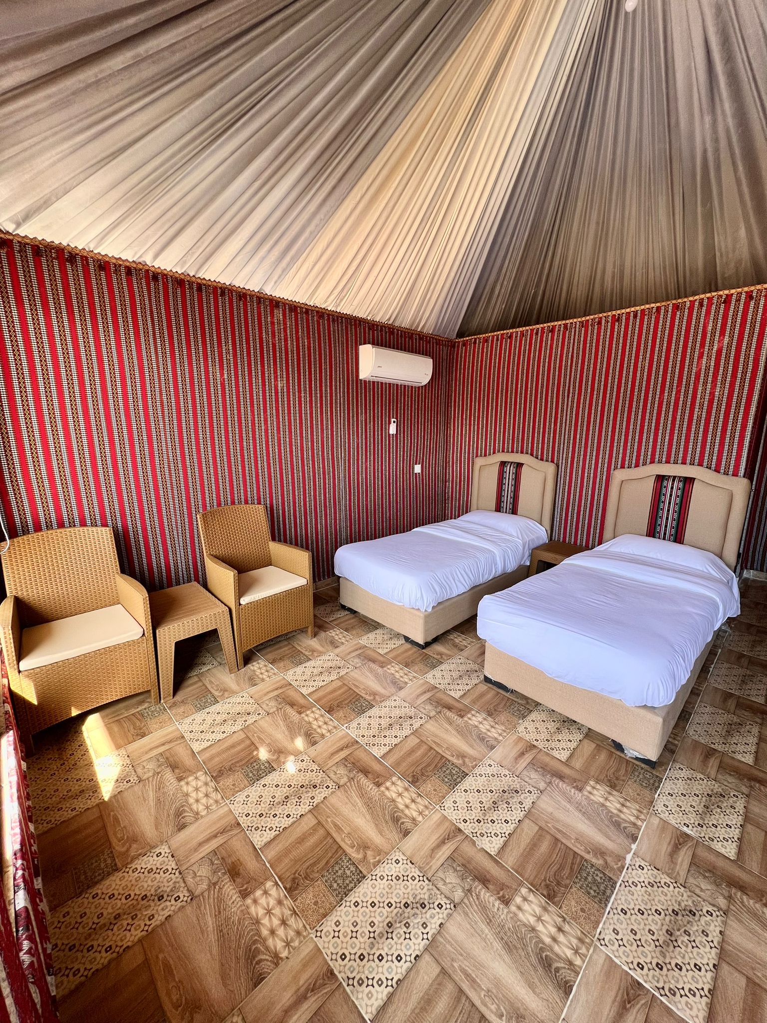 Double or Twin Deluxe