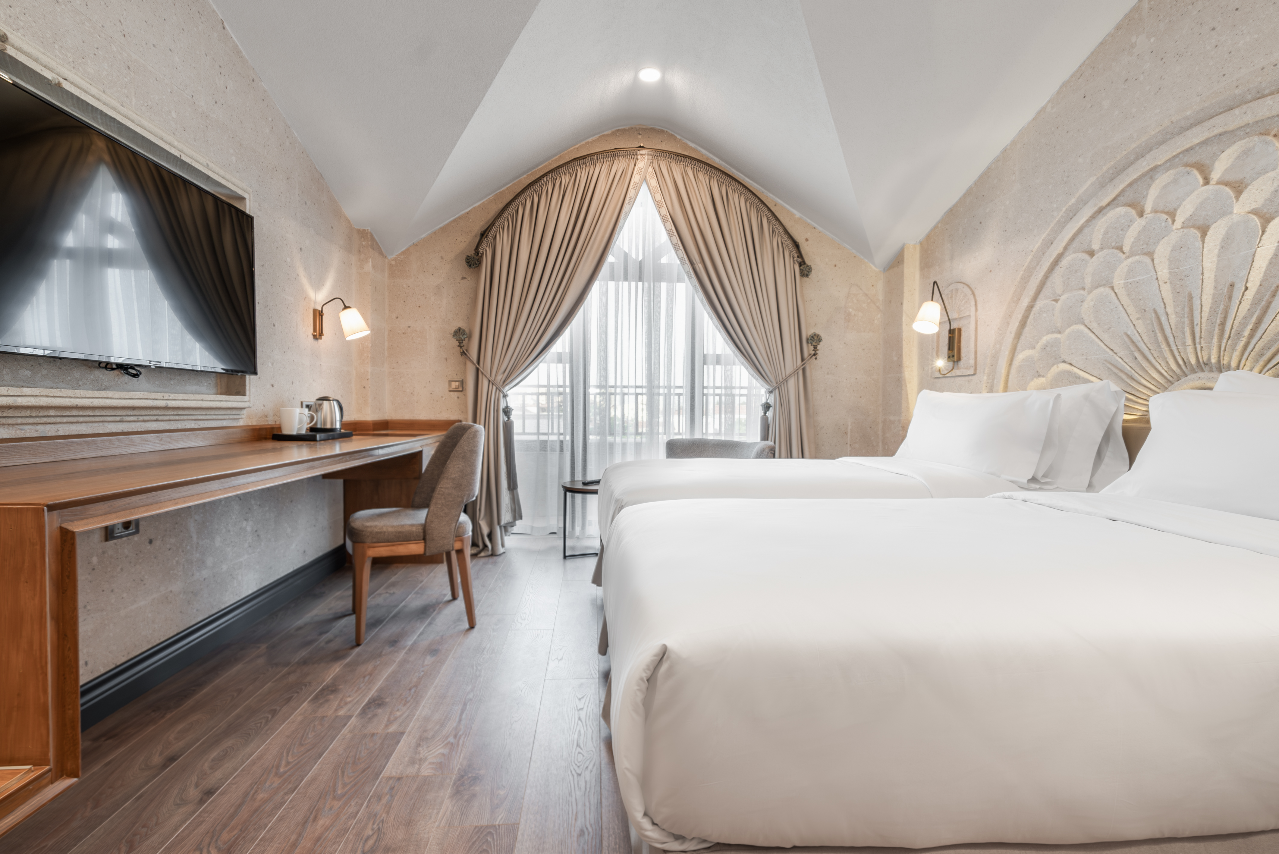 Room Deluxe with Balcony