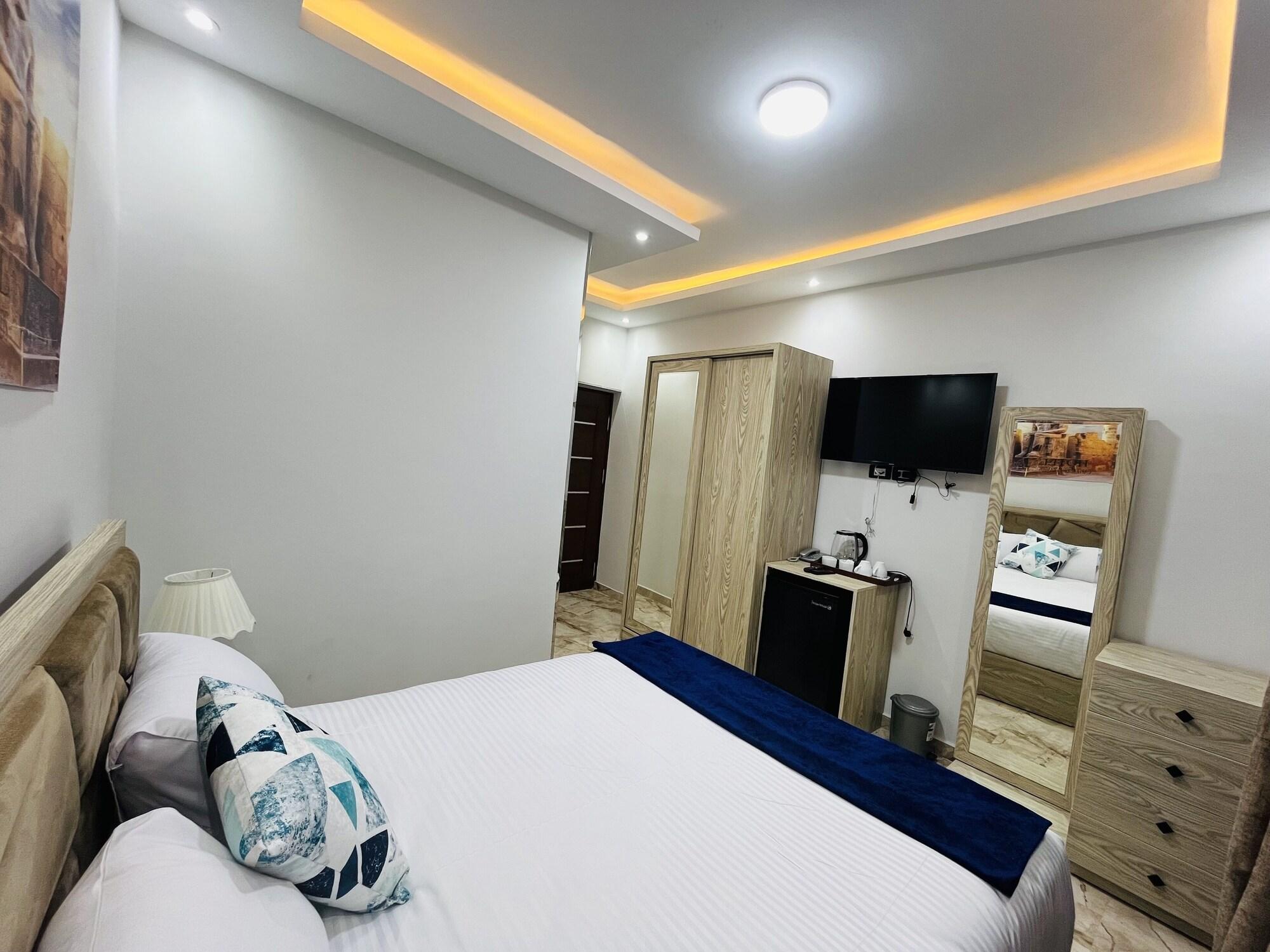 Room Executive King Bed