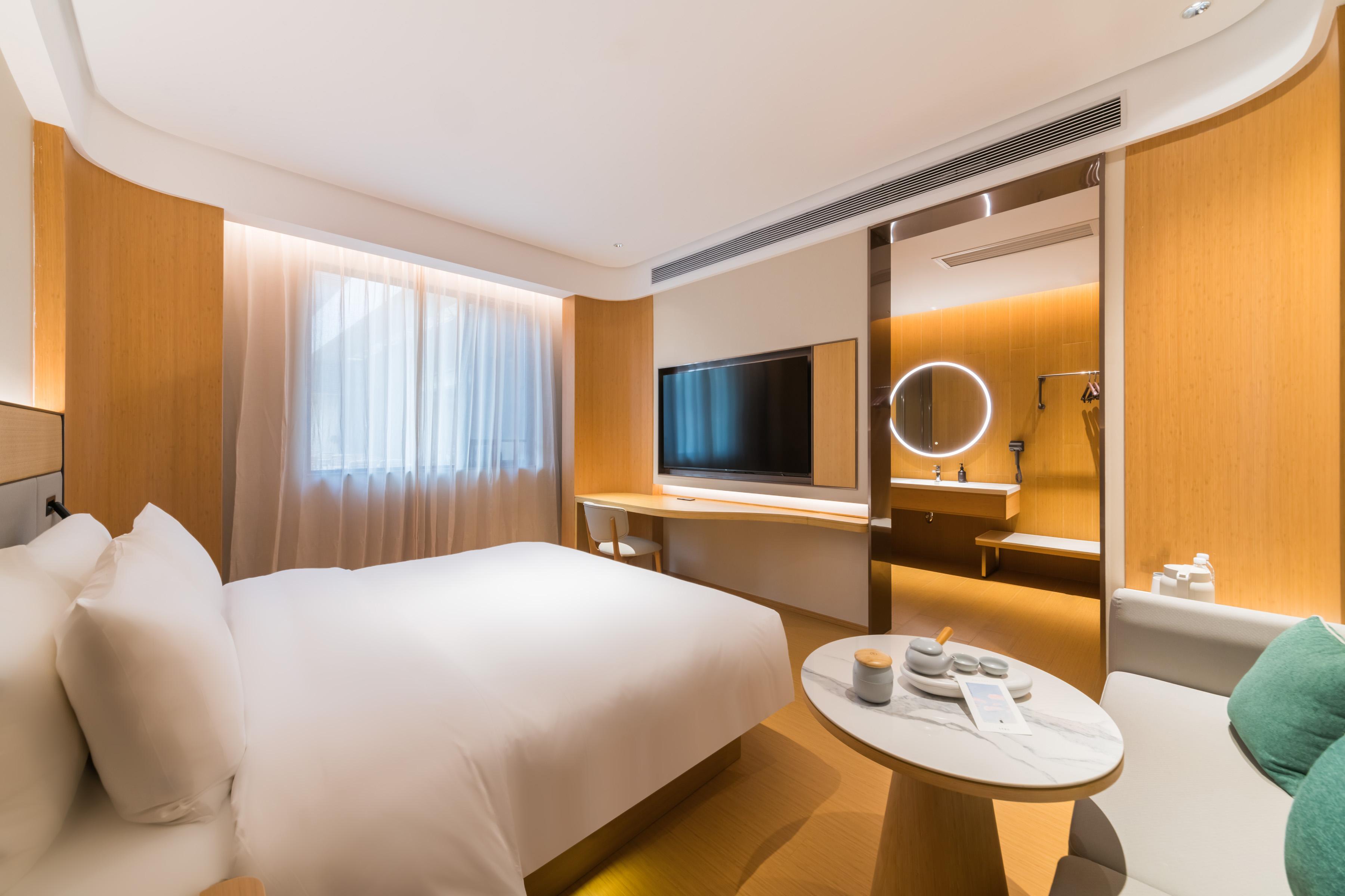 Double Inner-superior