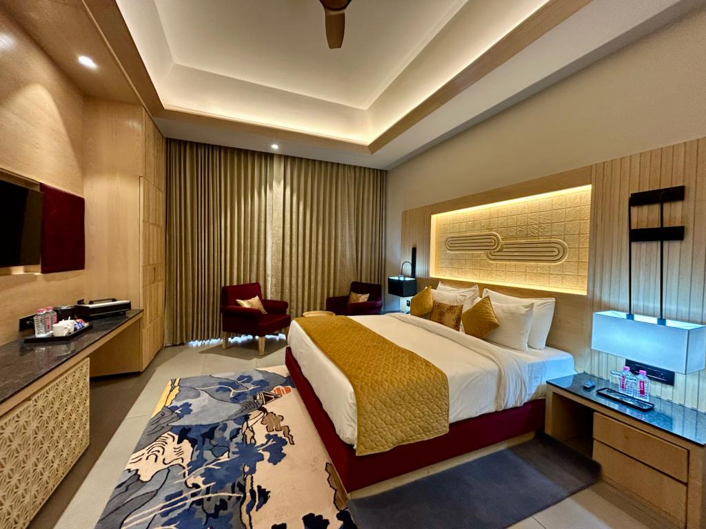 Double King Size Bed