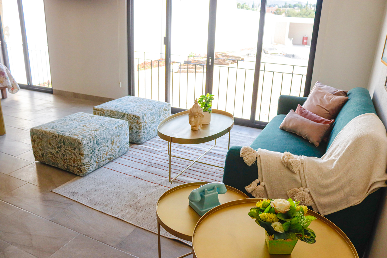 Apartment King Size Bed