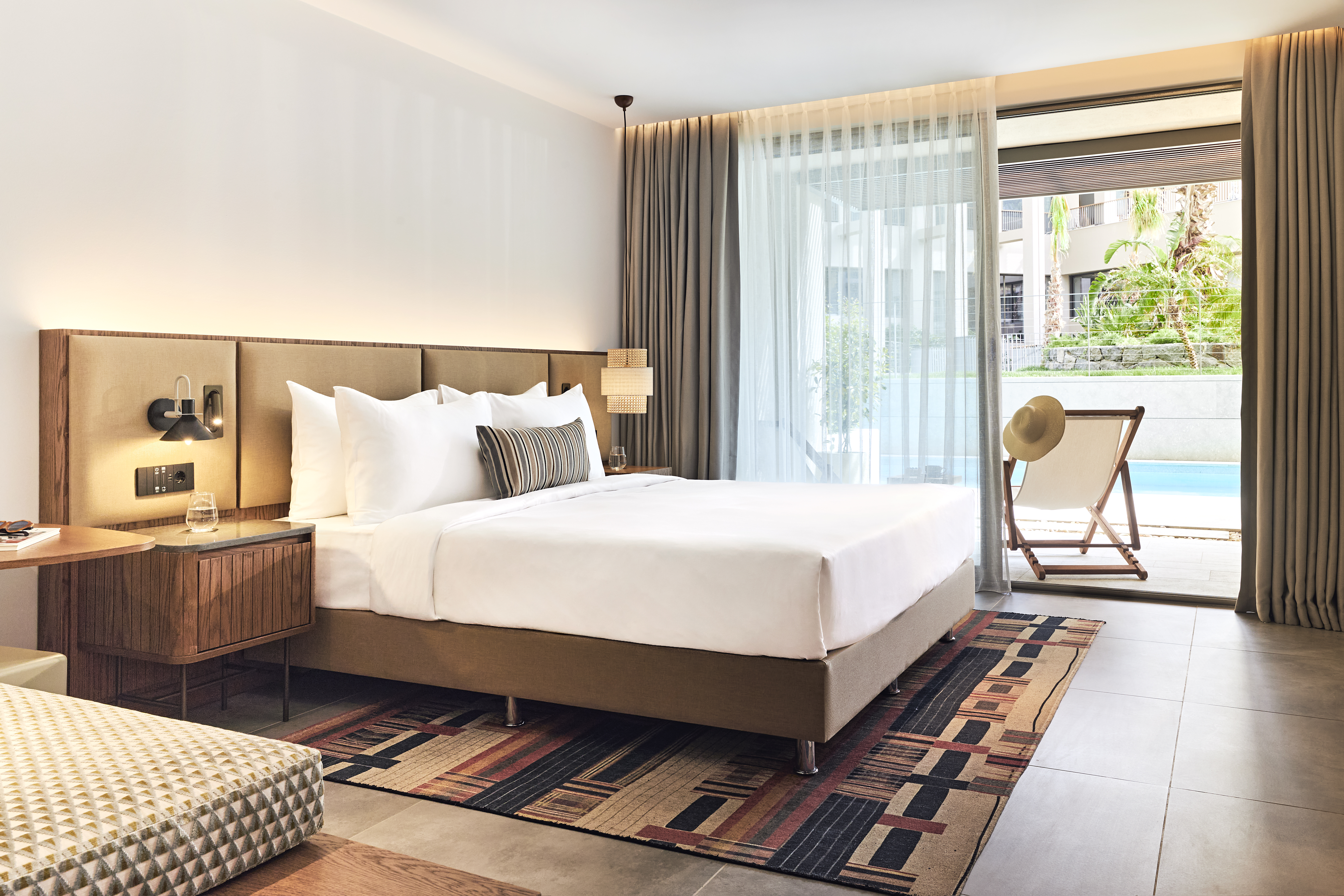 Double with Private Pool