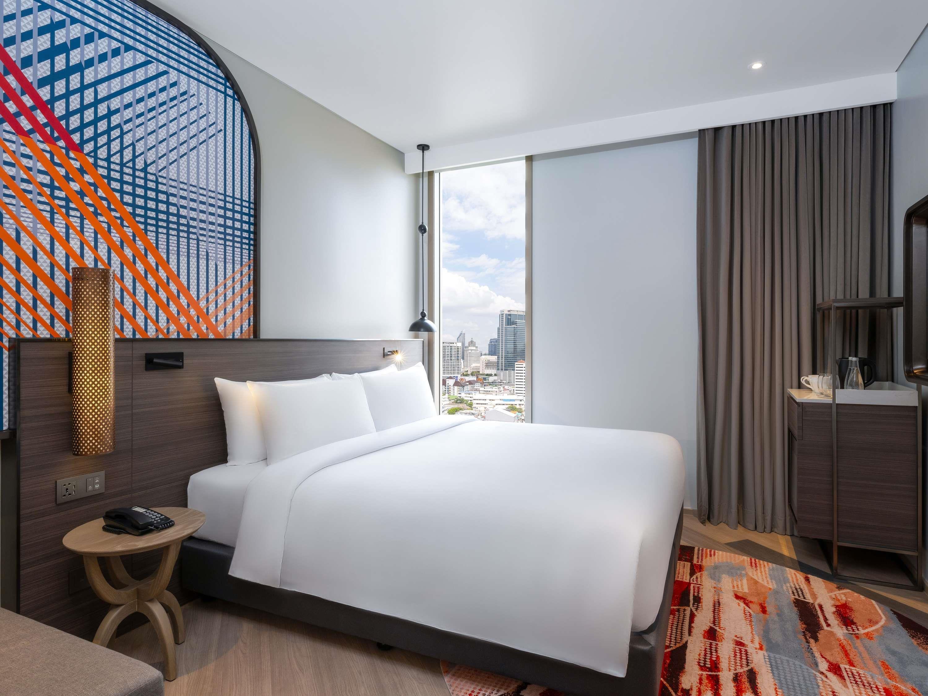 Double Classic King Bed