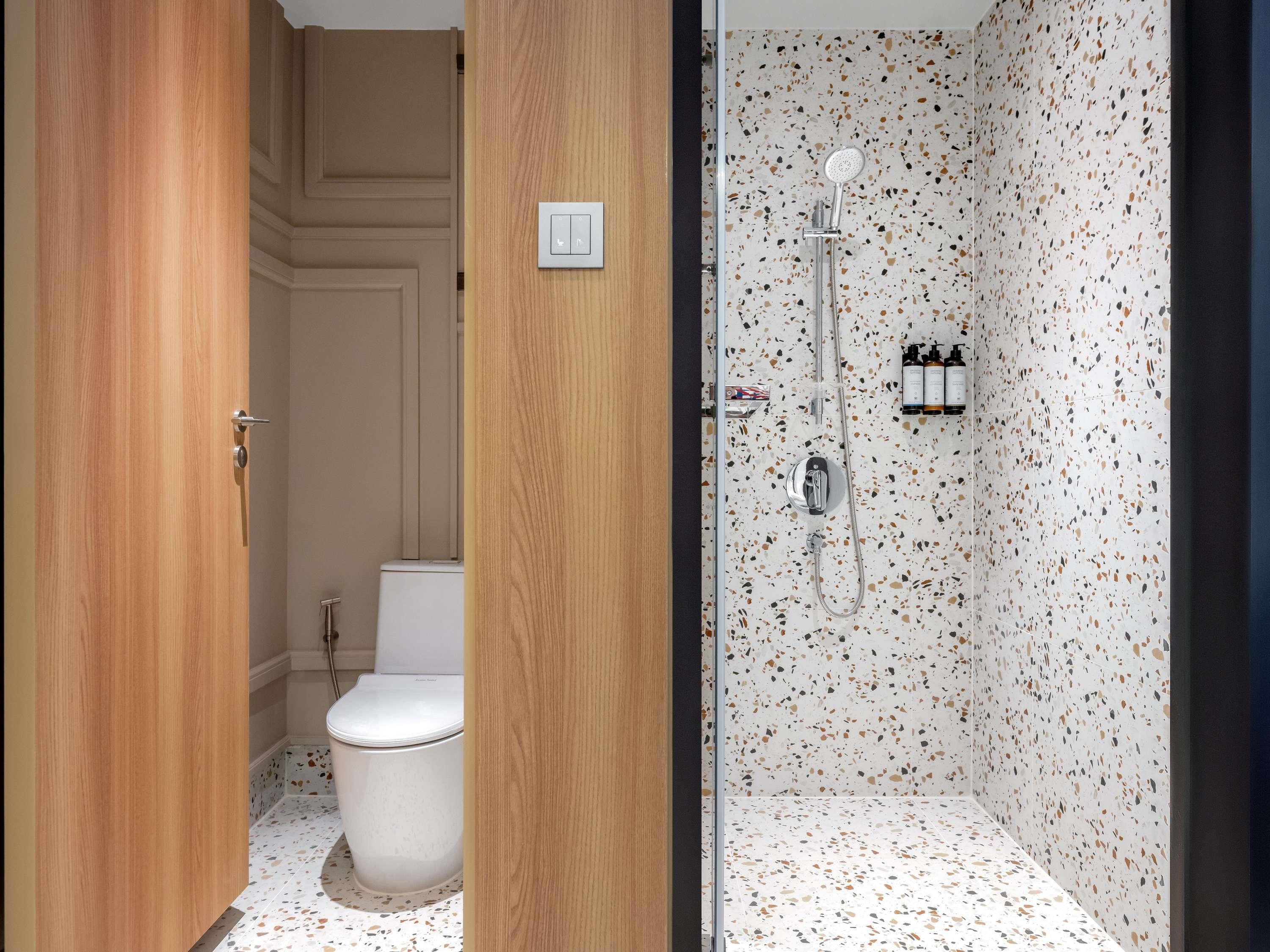 Double Superior King Bed