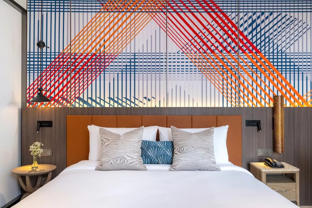 Double Deluxe King Bed