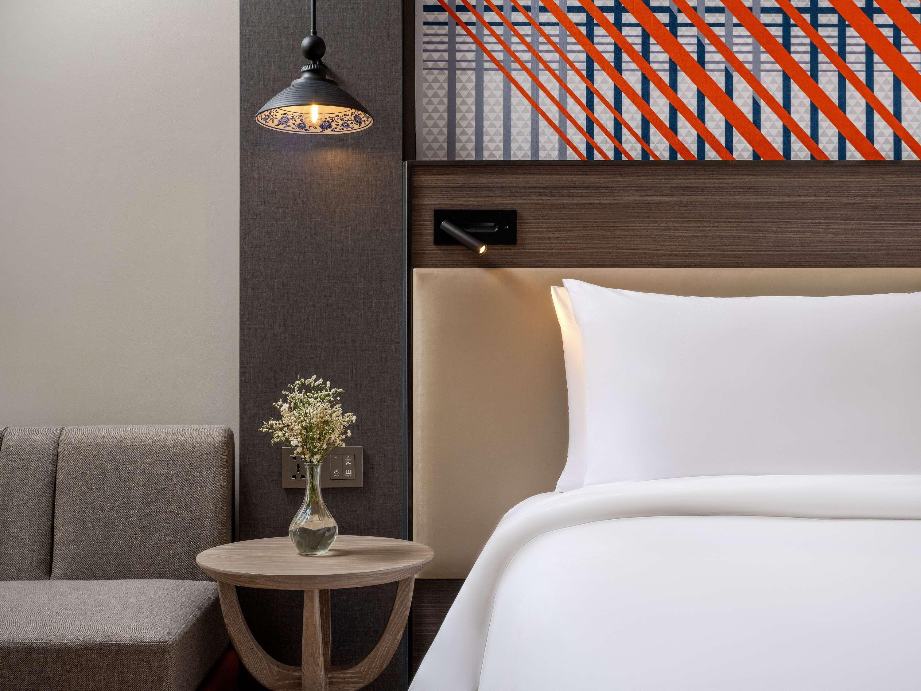 Double Classic King Bed