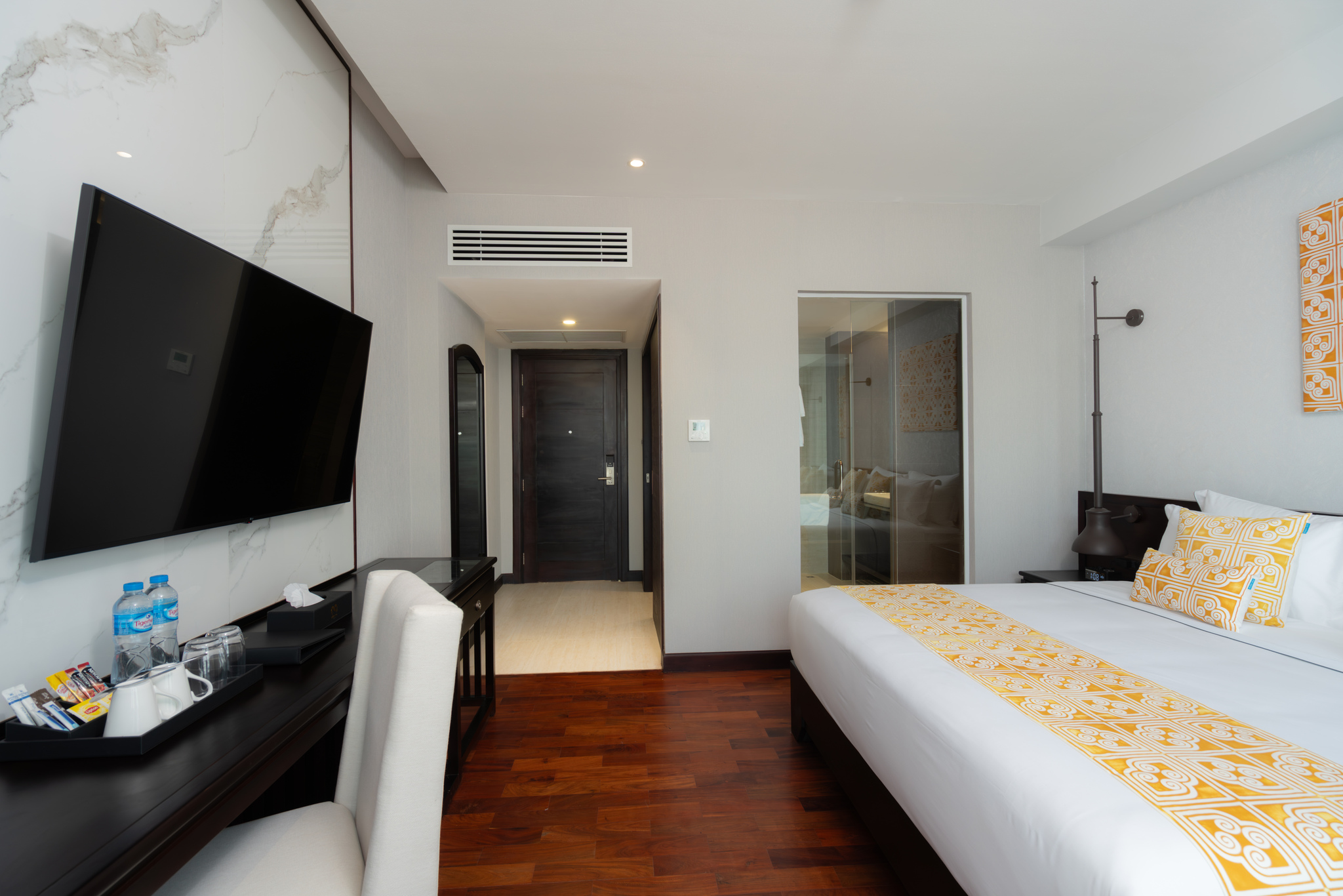 Double Superior King Bed