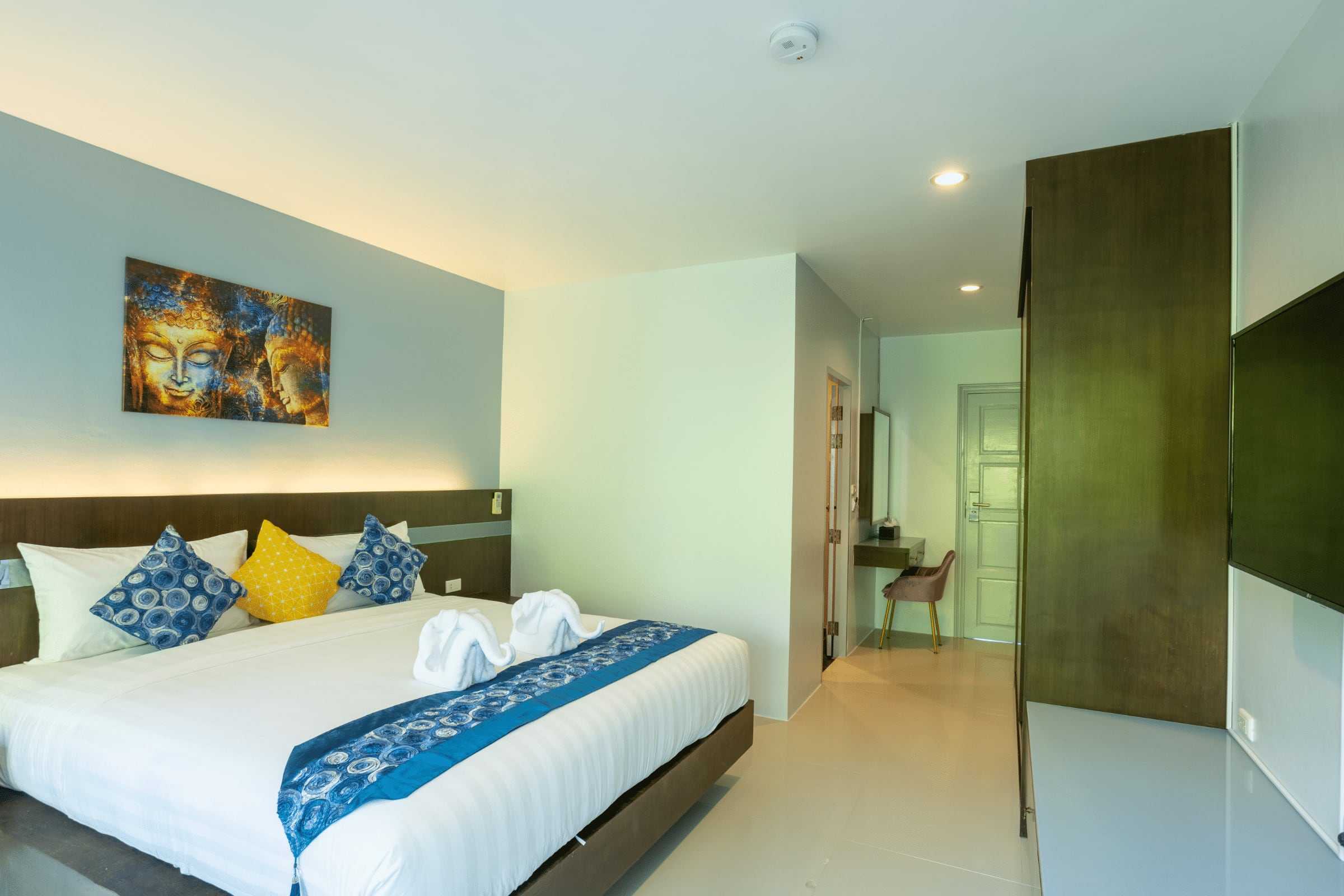 Double Superior King Bed