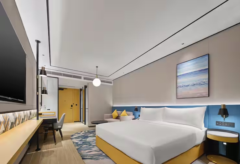 Double Accessible King Size Bed