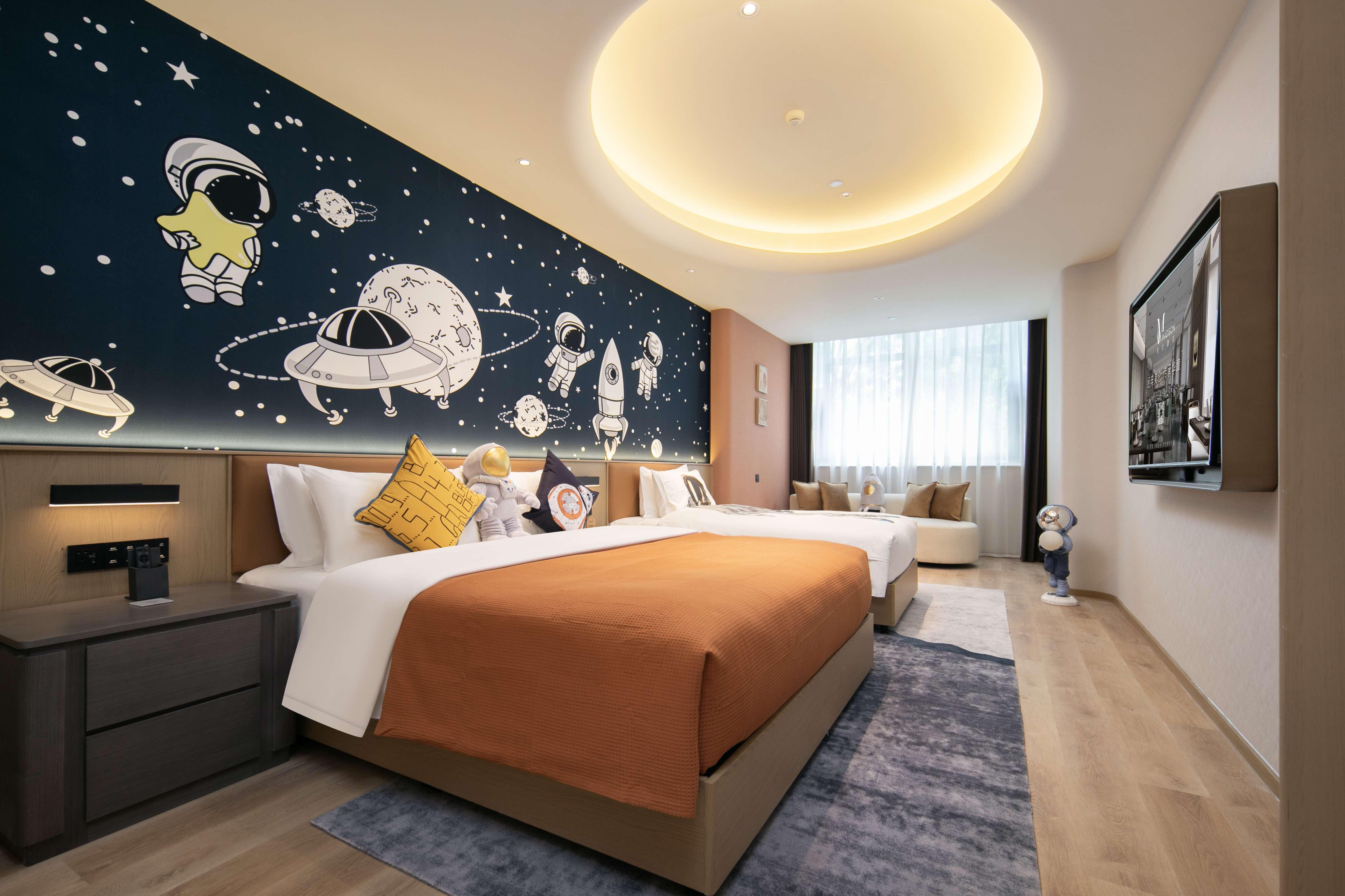 Family Room Standard