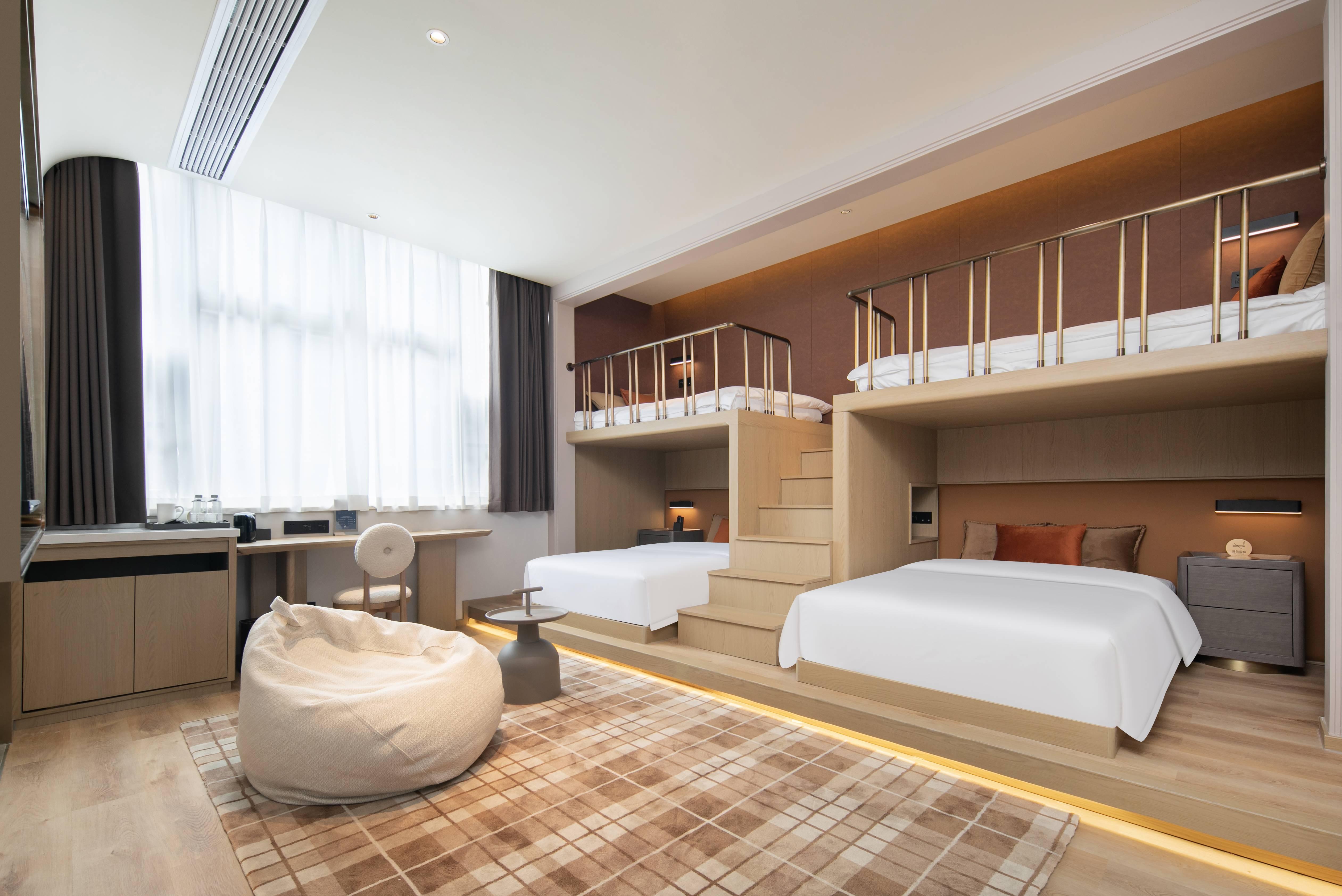 Family Room Standard