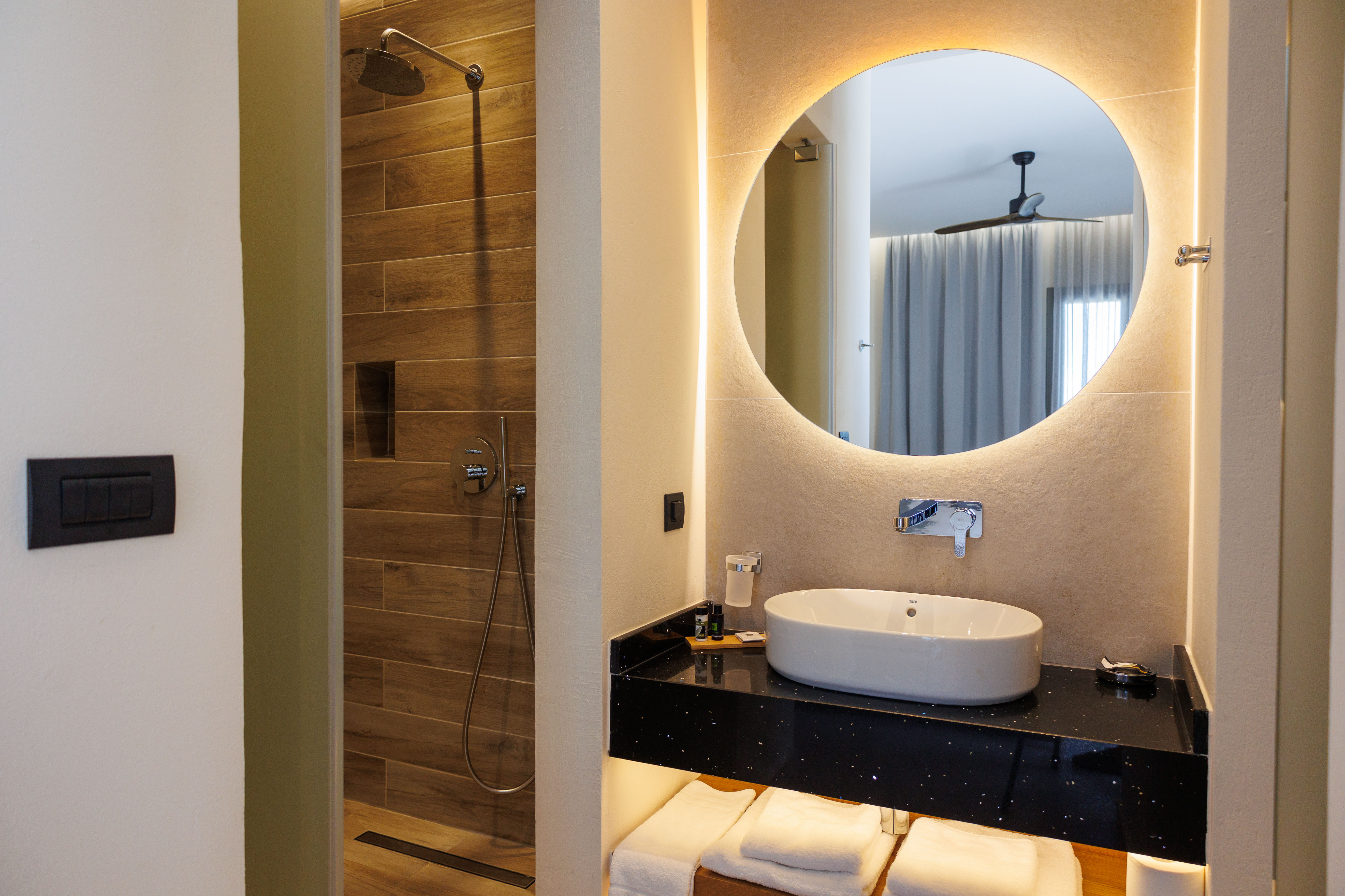 Family Room Deluxe Sea View