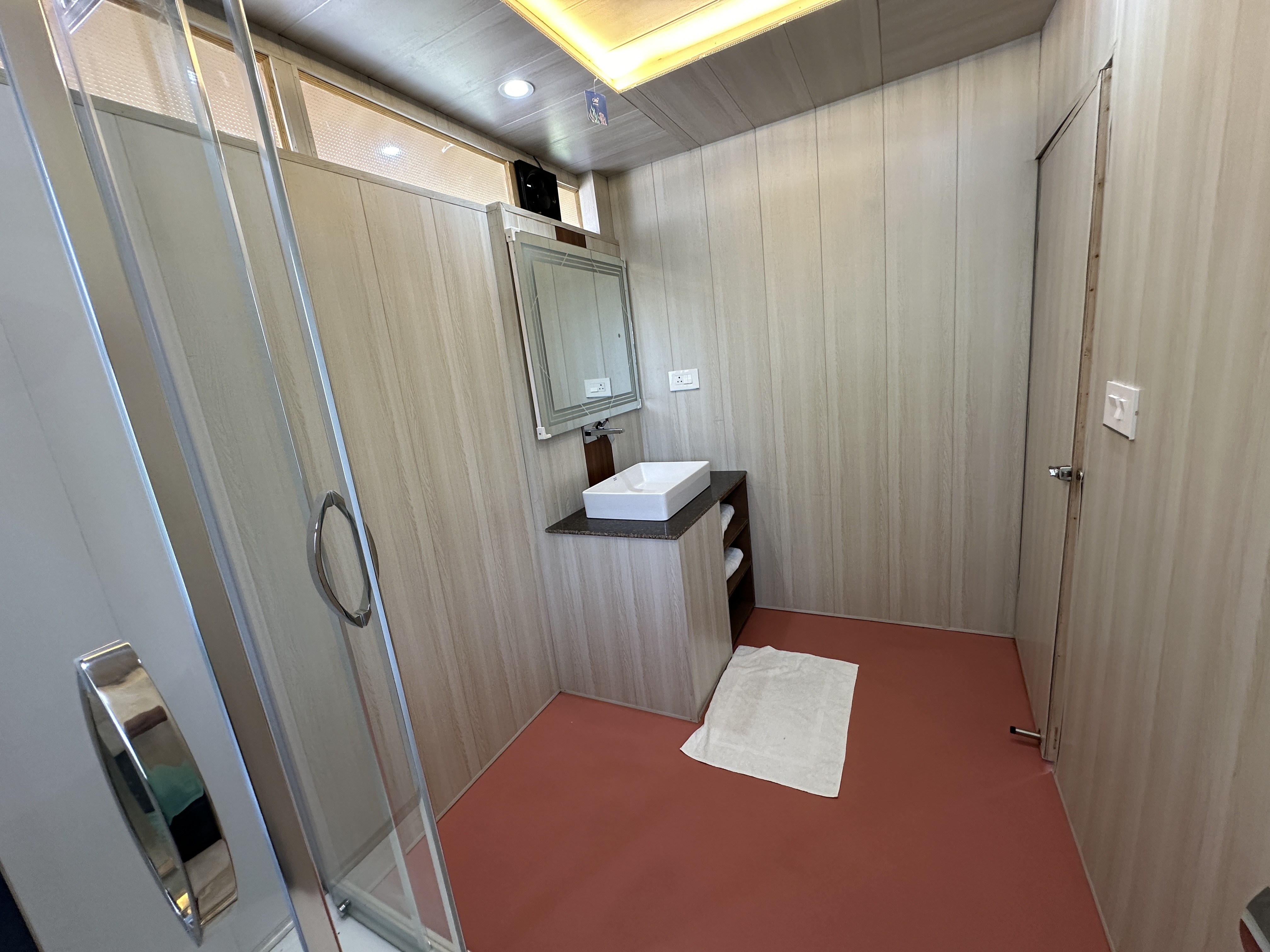 Suite King Bed One Bedroom 