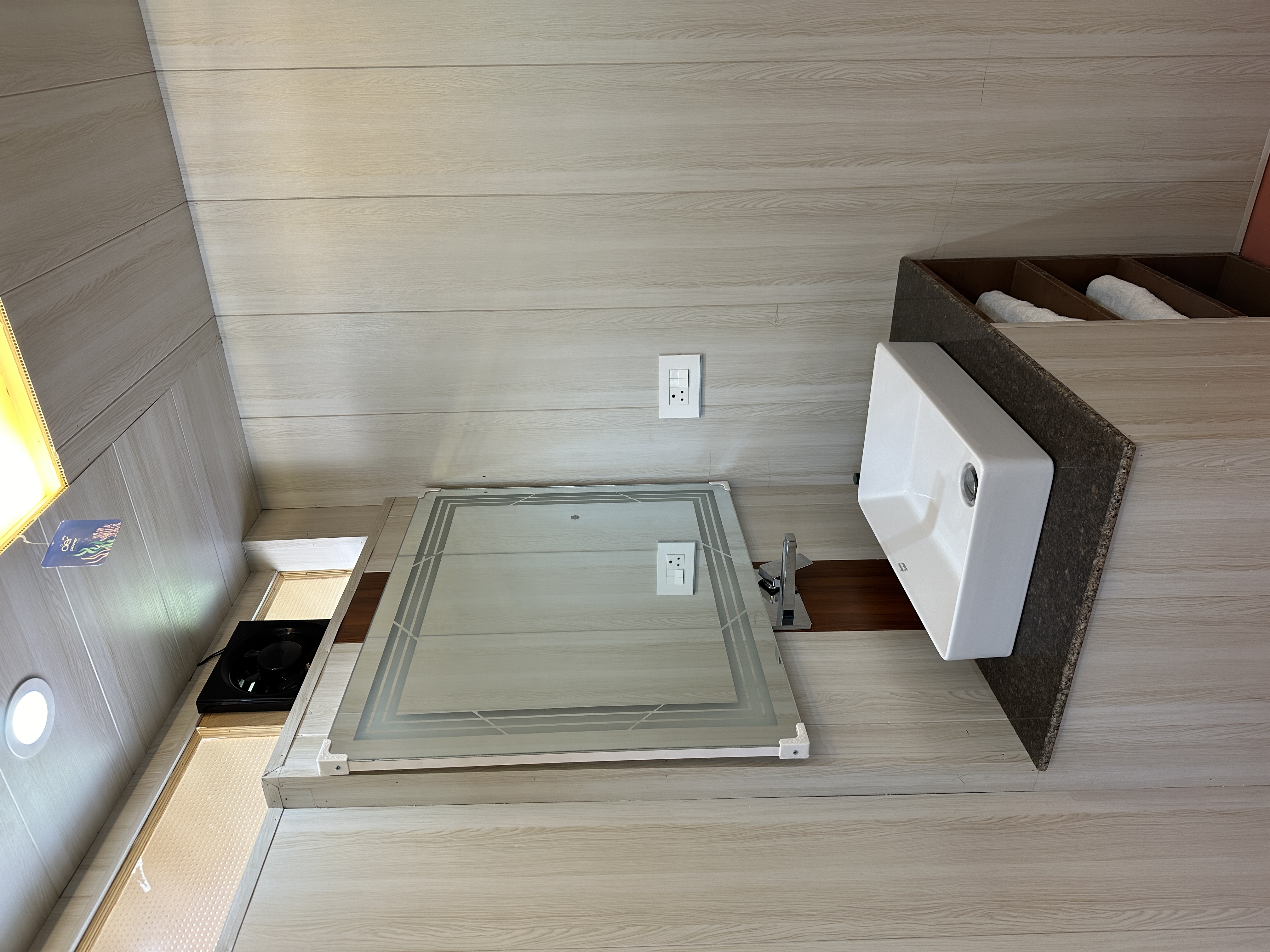 Suite King Bed One Bedroom 