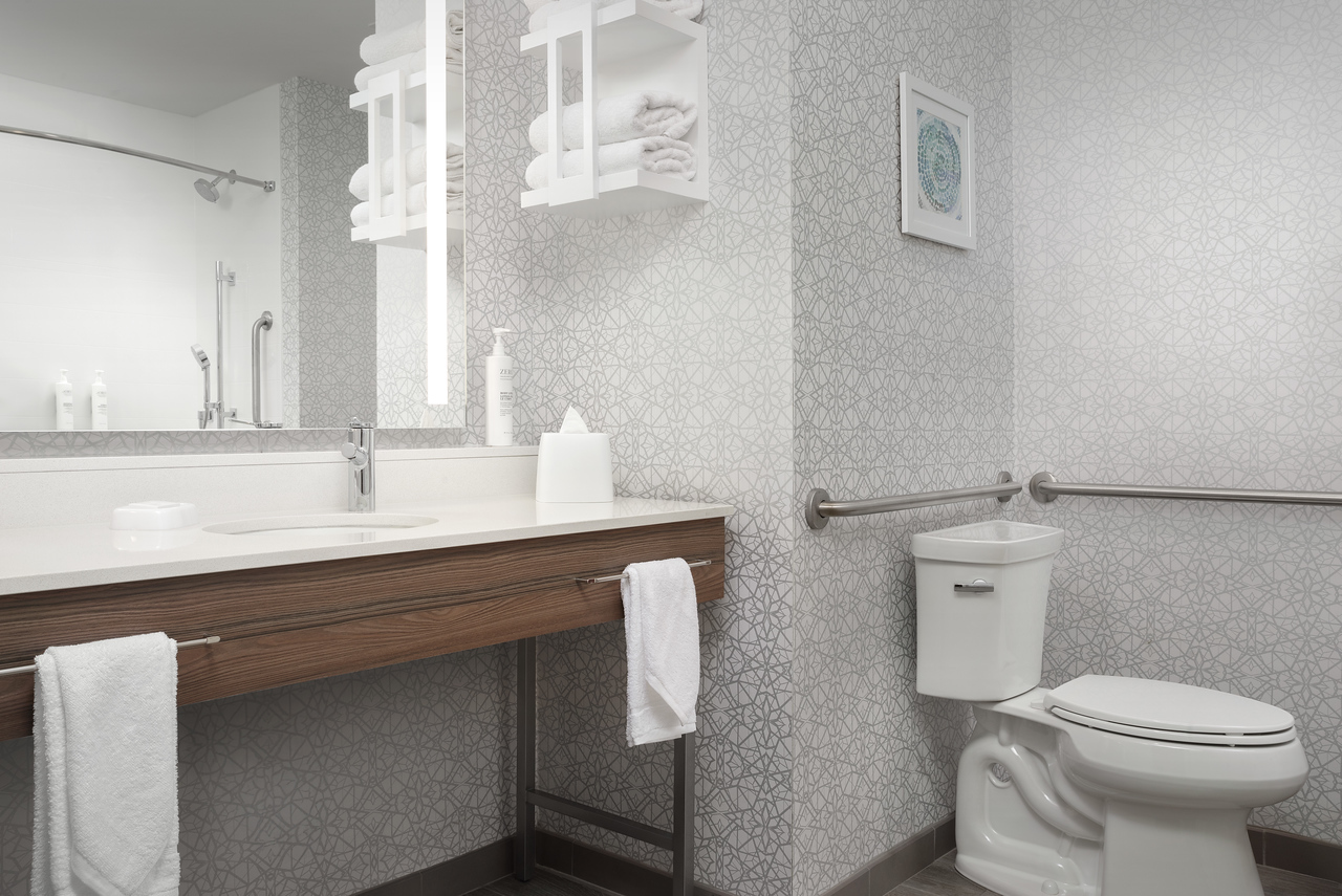 Double Accessible-two Queen Beds