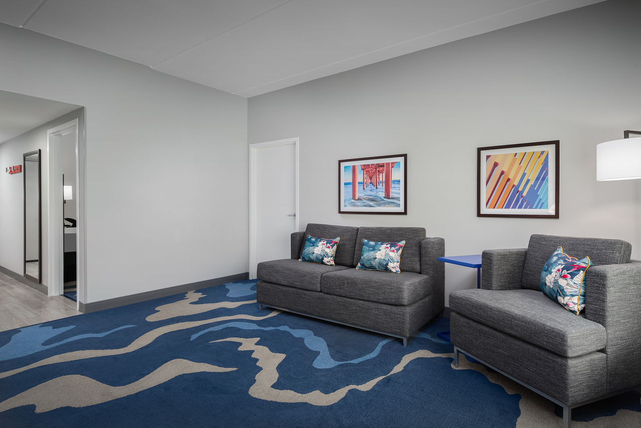 Suite Two Queen Beds