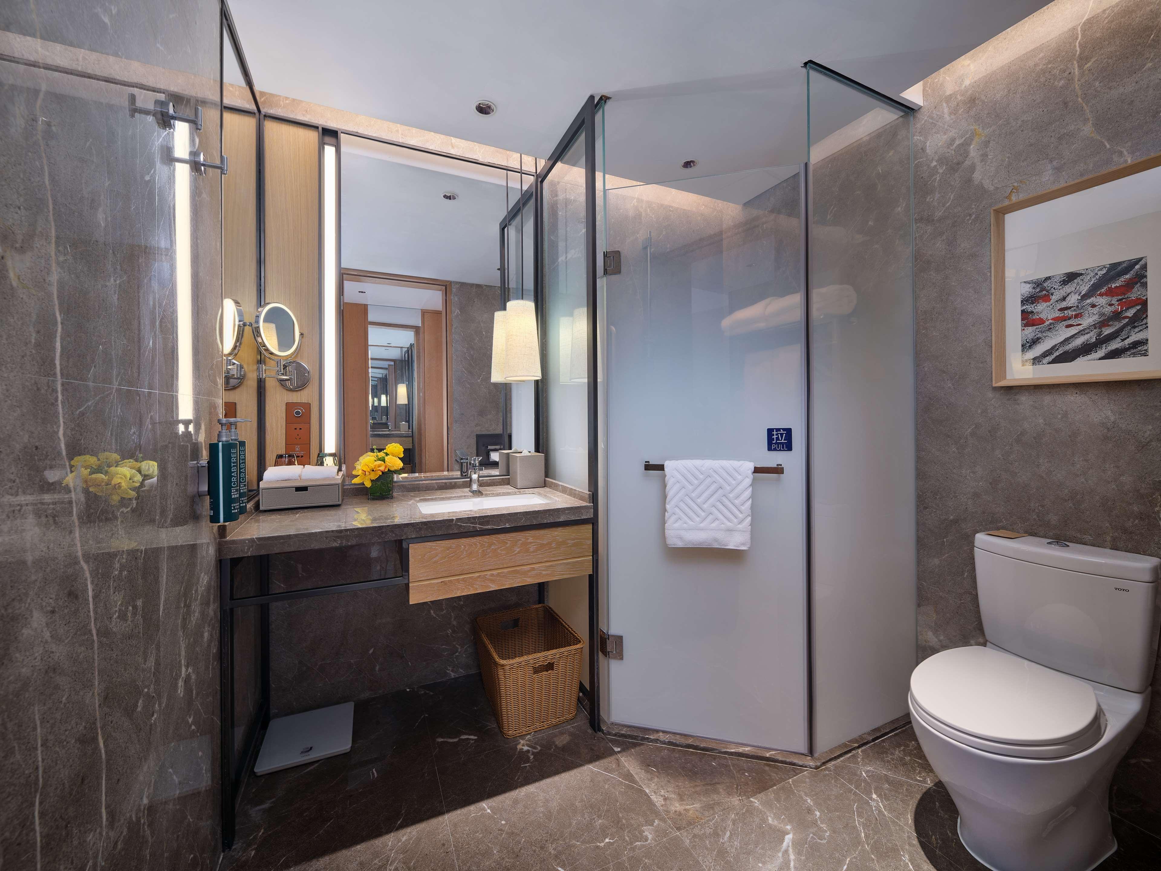 Double Premium King Bed