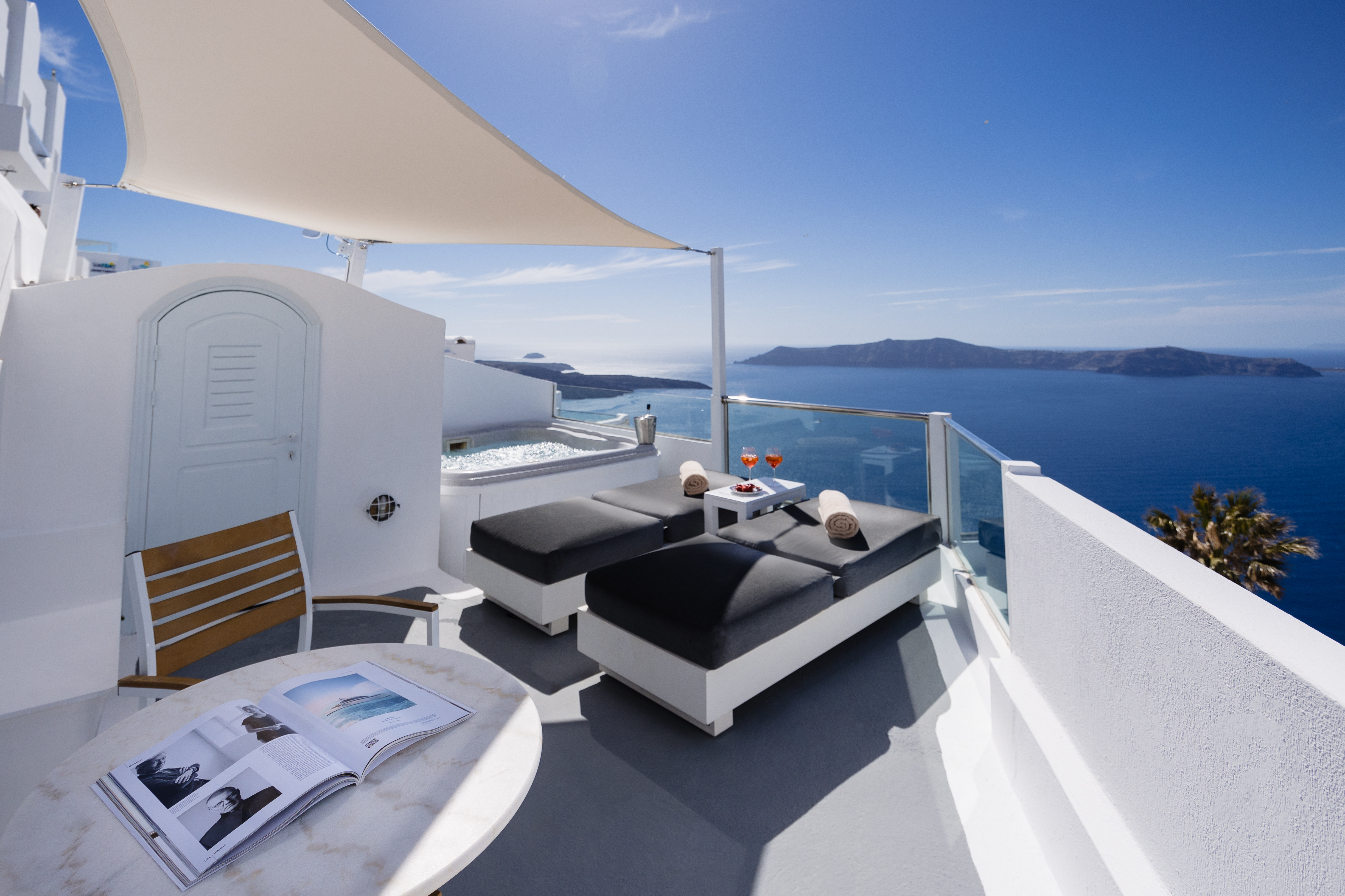 Suite with Jacuzzi with Views