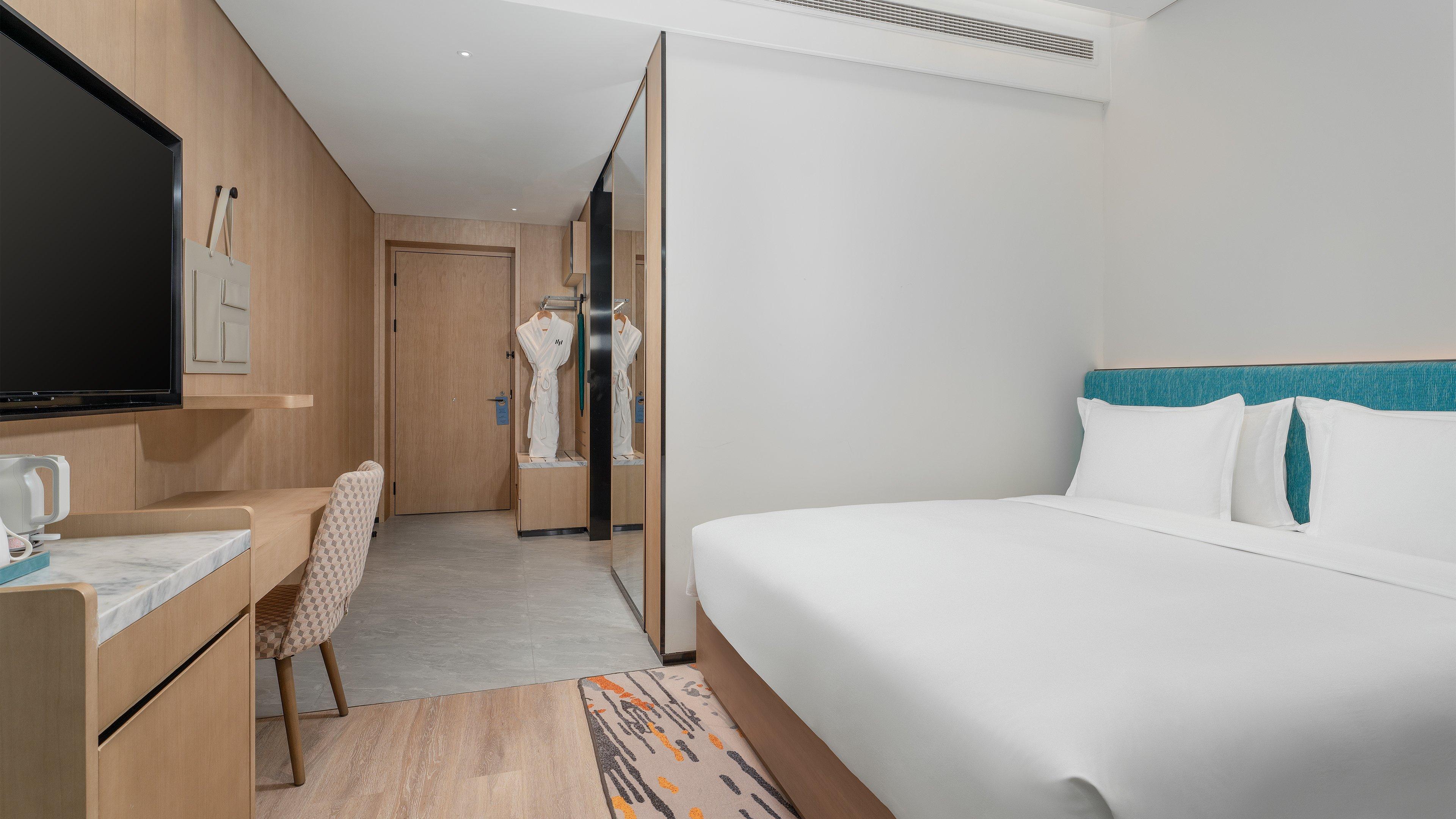 Double Accessible King Size Bed