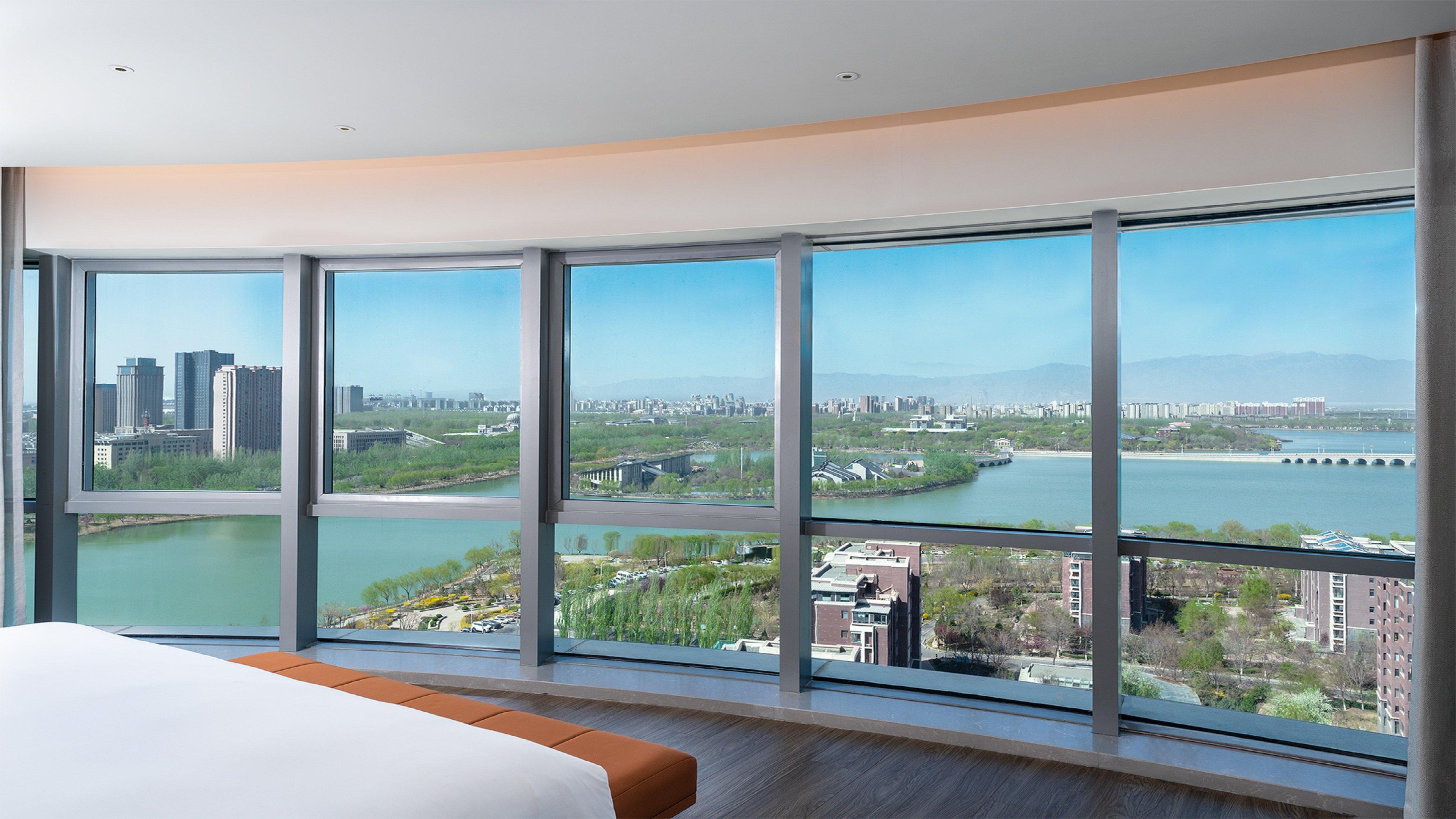 Double Premium with Views