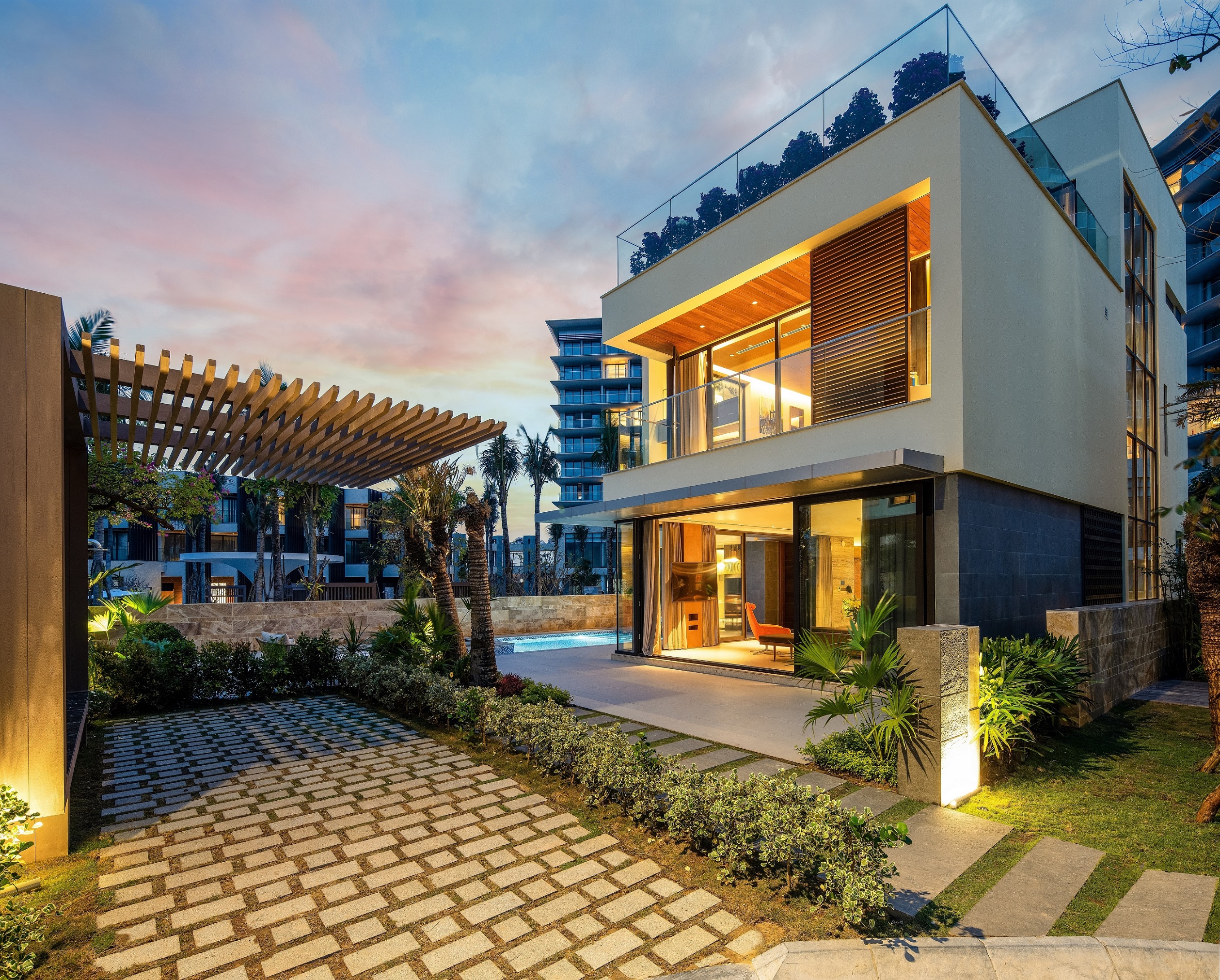 Villa Five Bedrooms with Private Pool