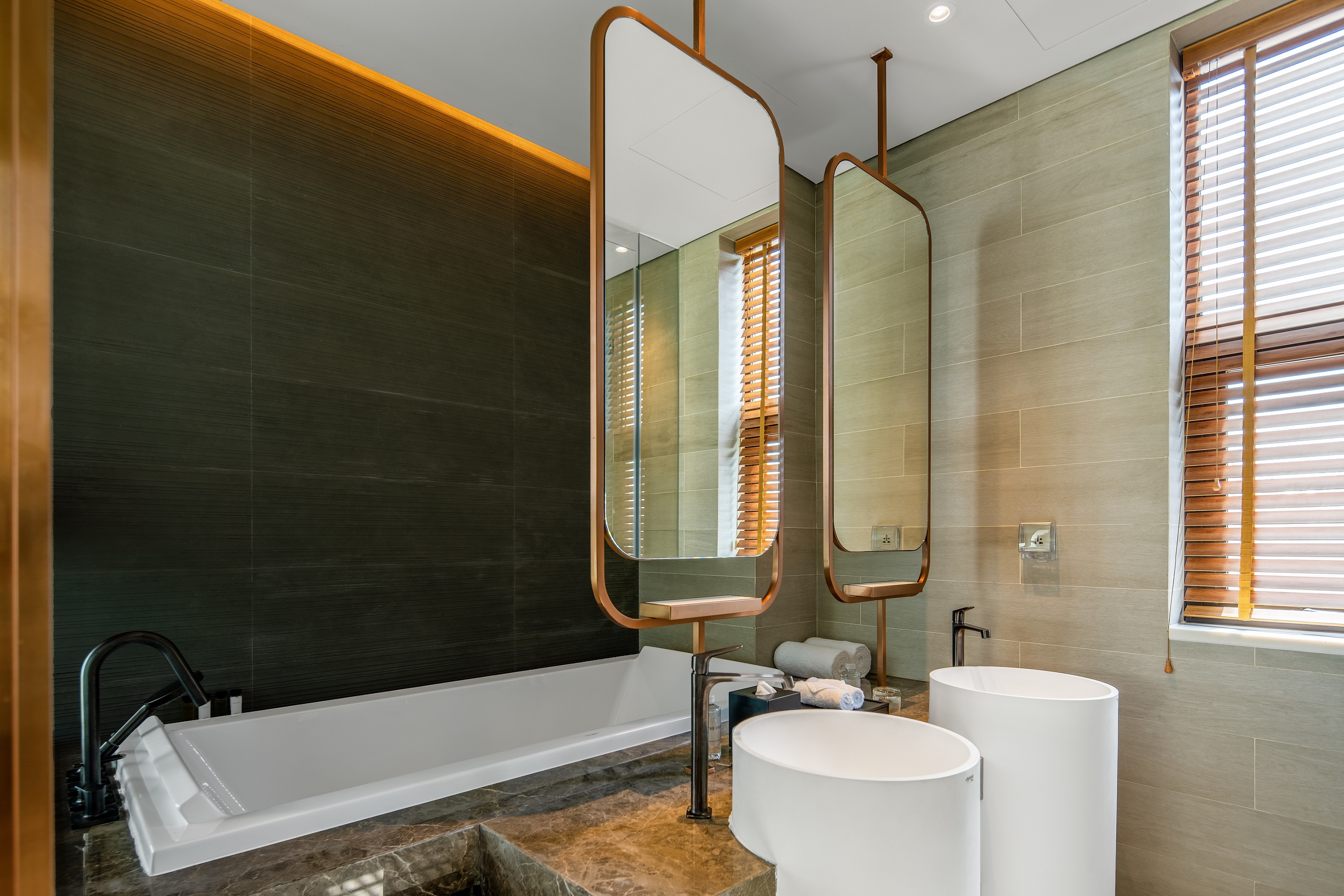 Villa Five Bedrooms with Private Pool