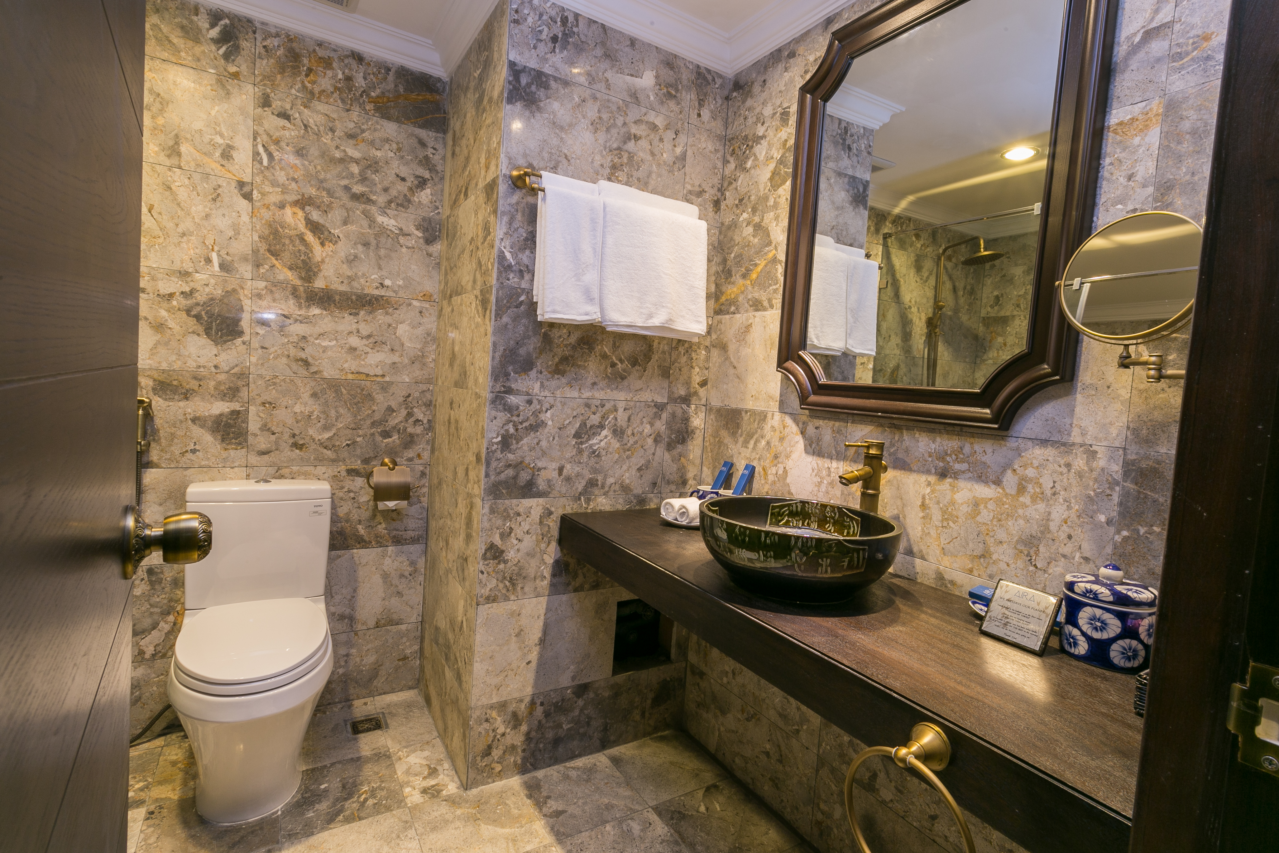 Junior Suite with Balcony