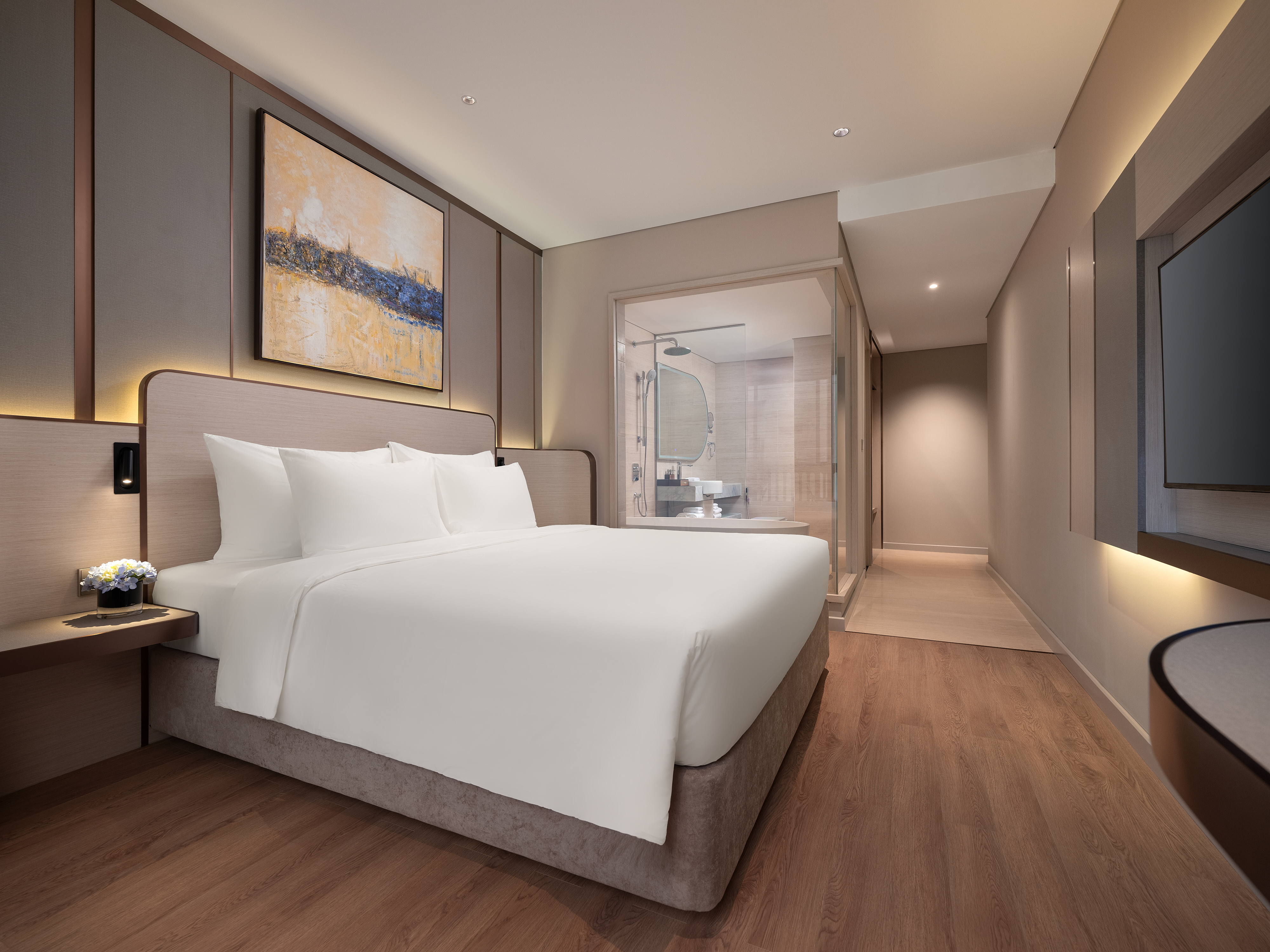 Junior Suite with Balcony