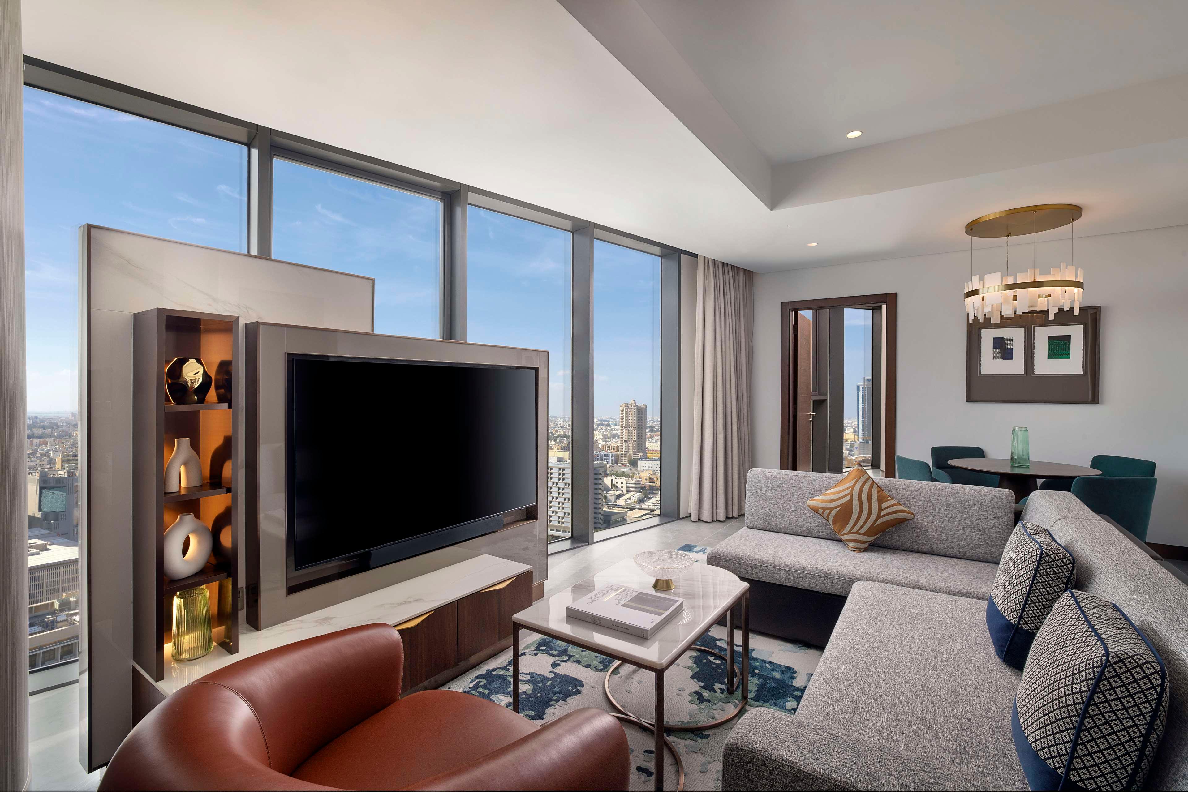 Suite King Bed One Bedroom 