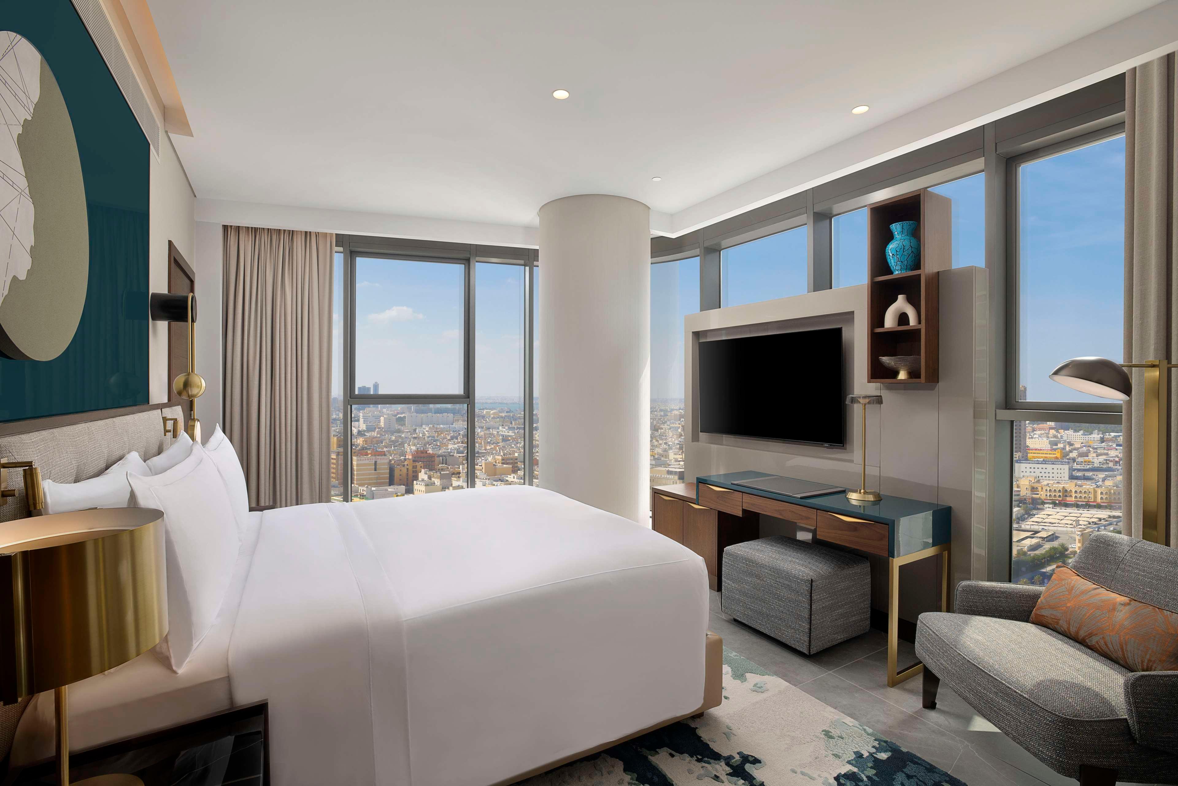 Suite King Bed One Bedroom 