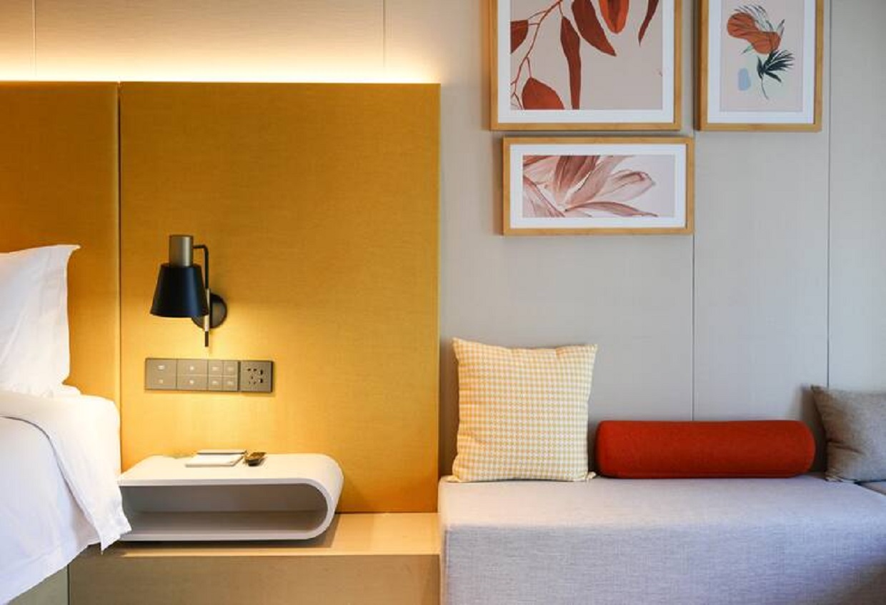 Double Deluxe King Bed