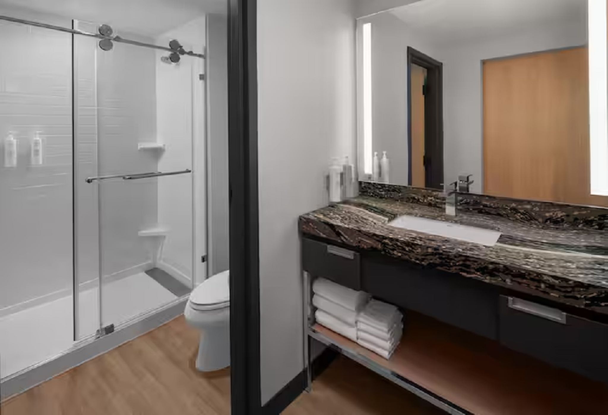 Suite Two Queen Beds