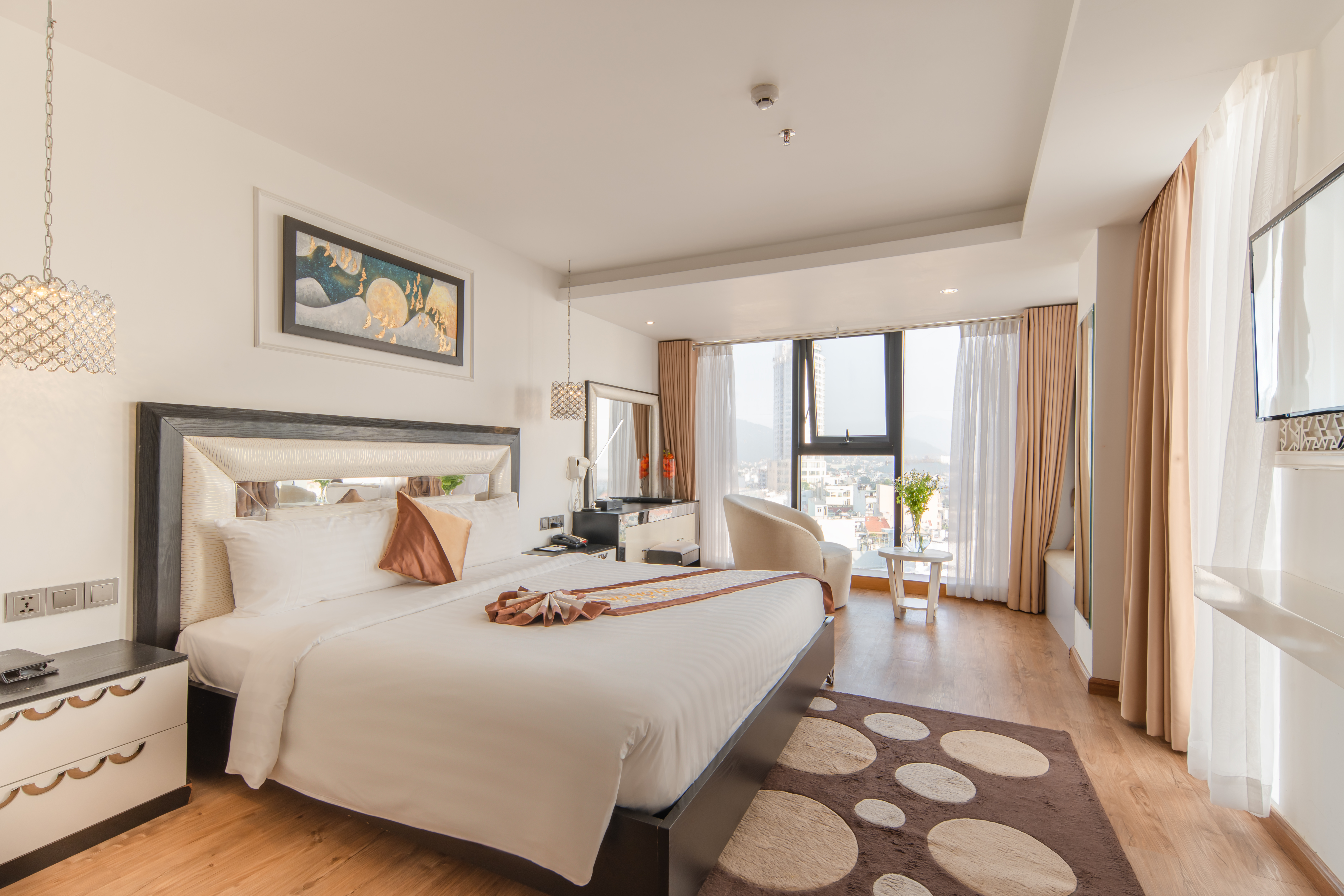 Double or Twin Deluxe Partial Ocean View