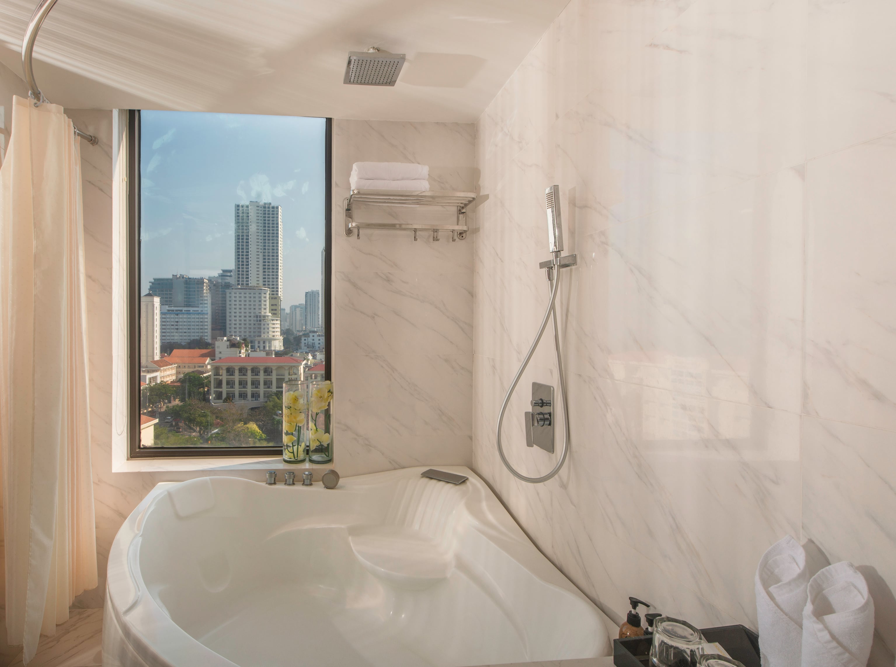 Suite Partial Ocean View