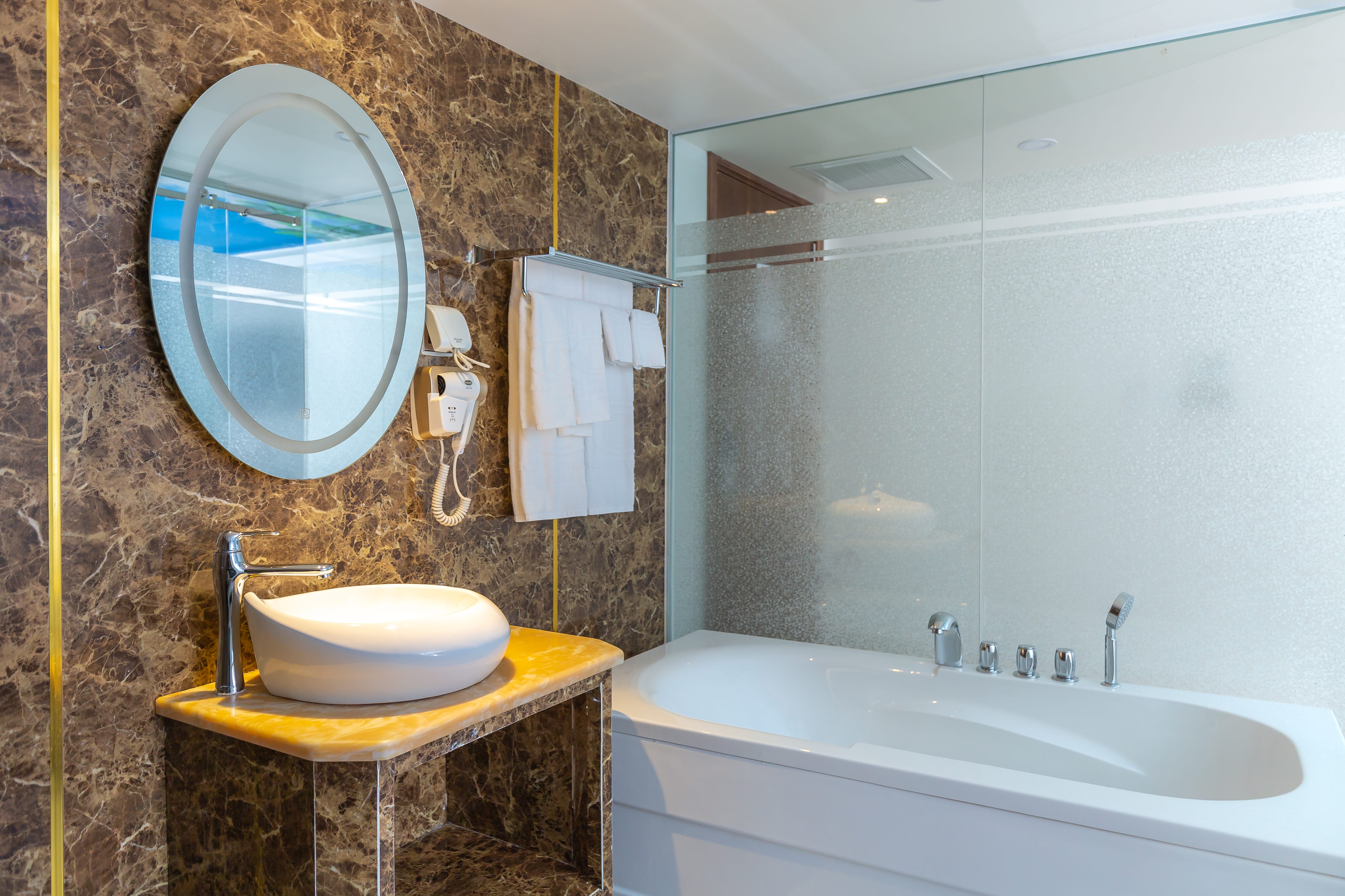 Double or Twin Superior