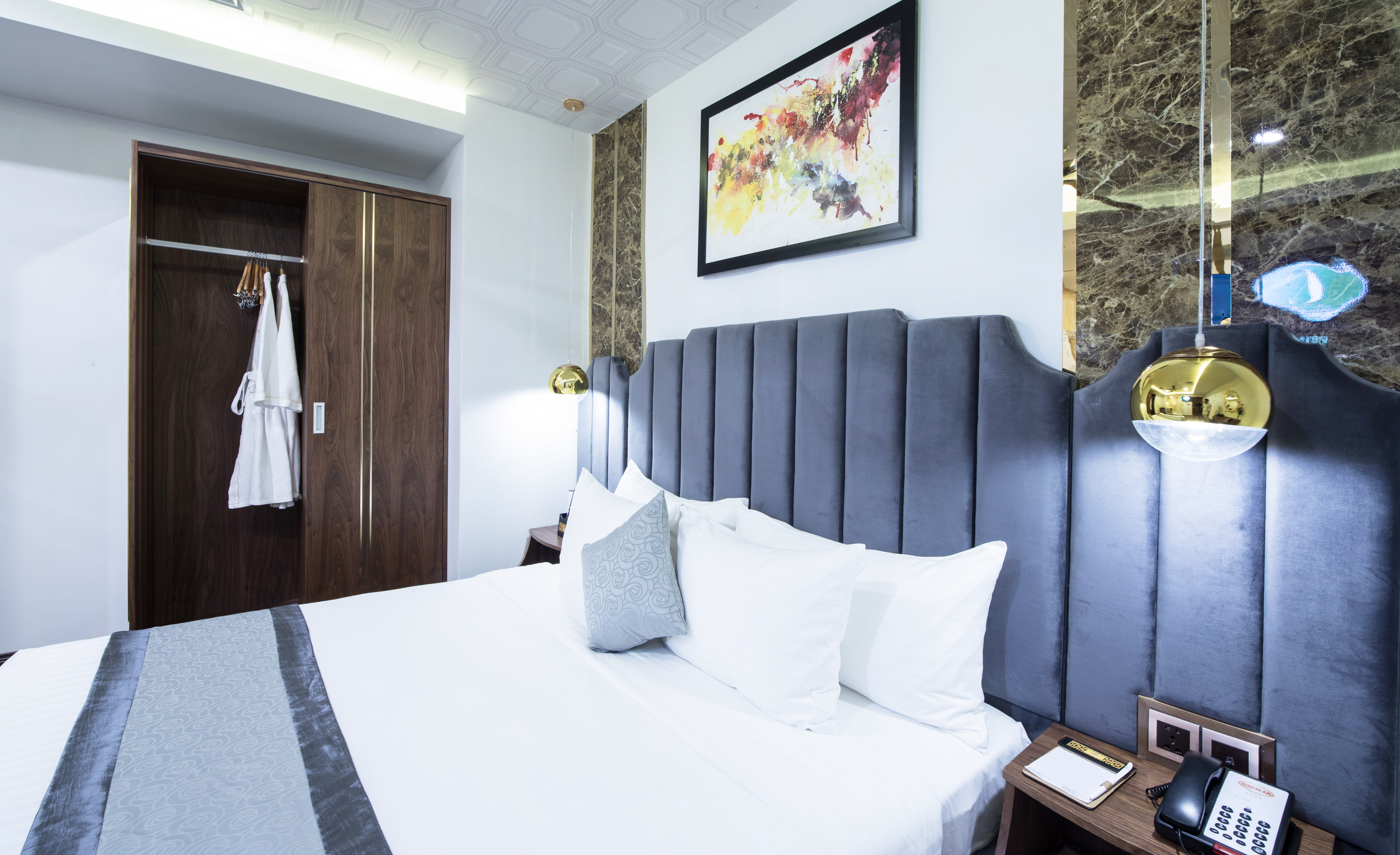 Double or Twin Superior