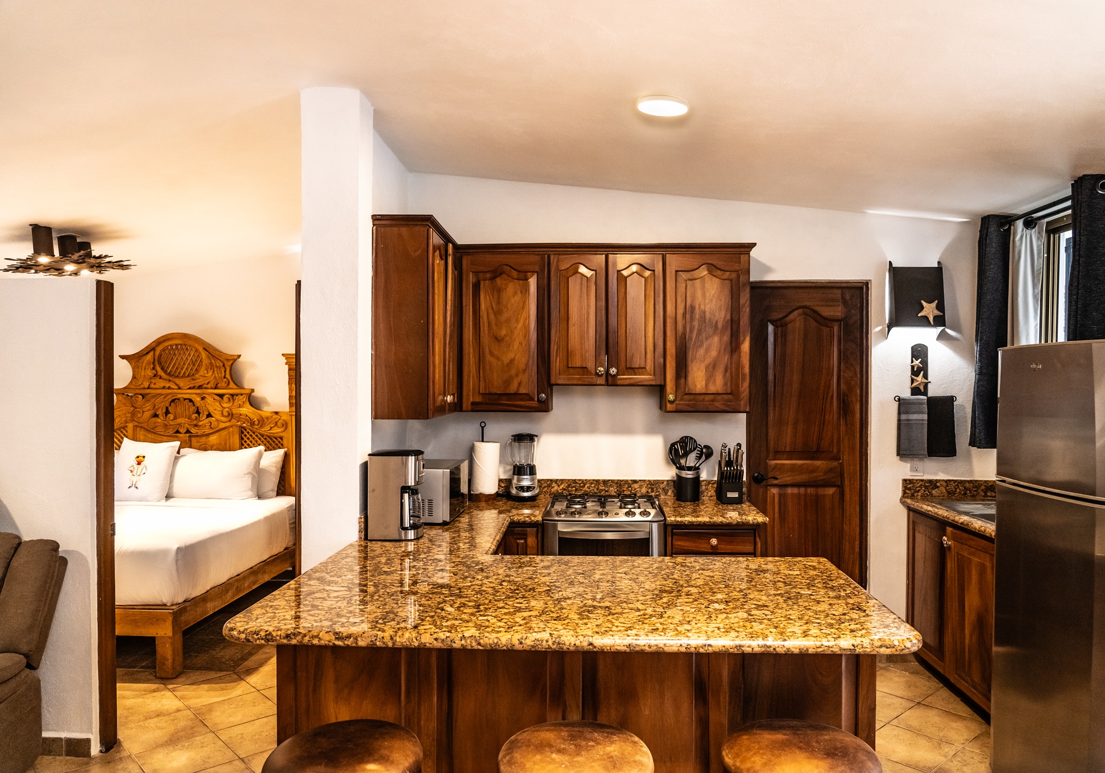 Suite Deluxe Pool View