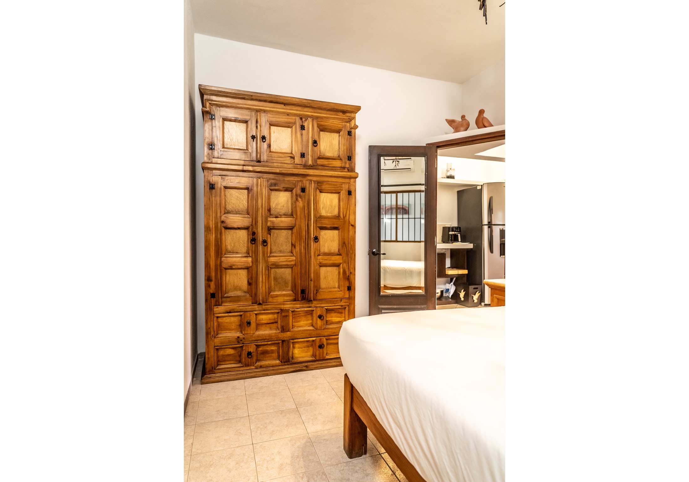 Apartment Queen Size Bed