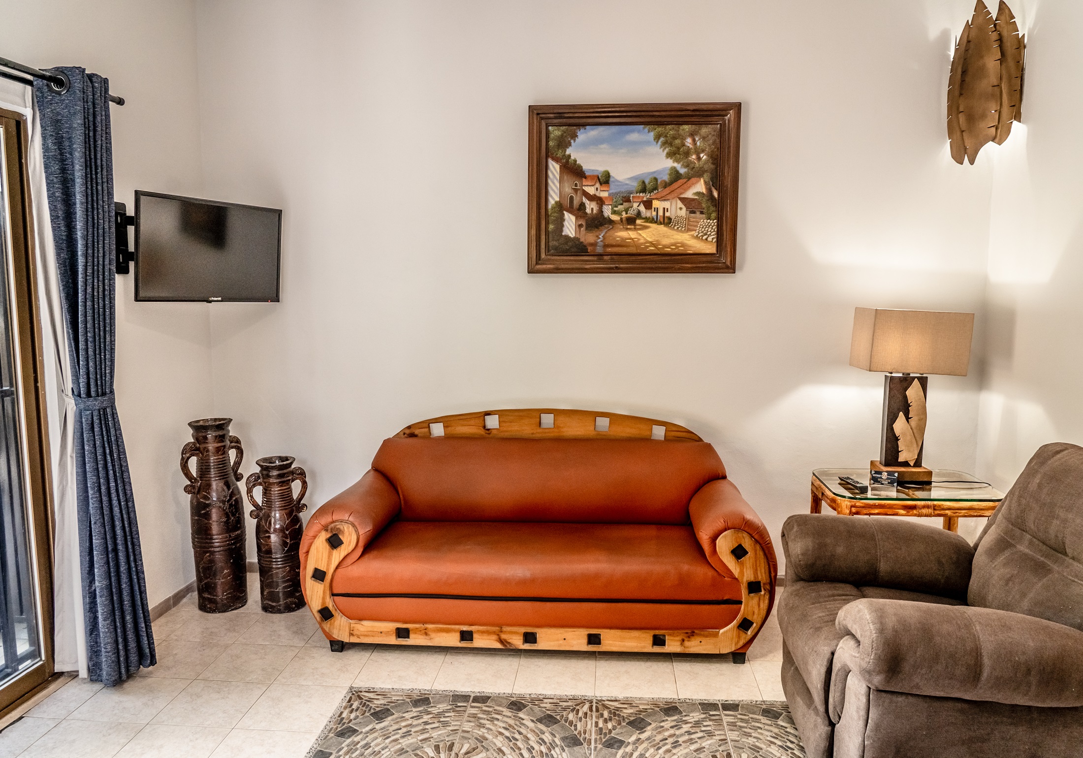 Apartment Queen Size Bed