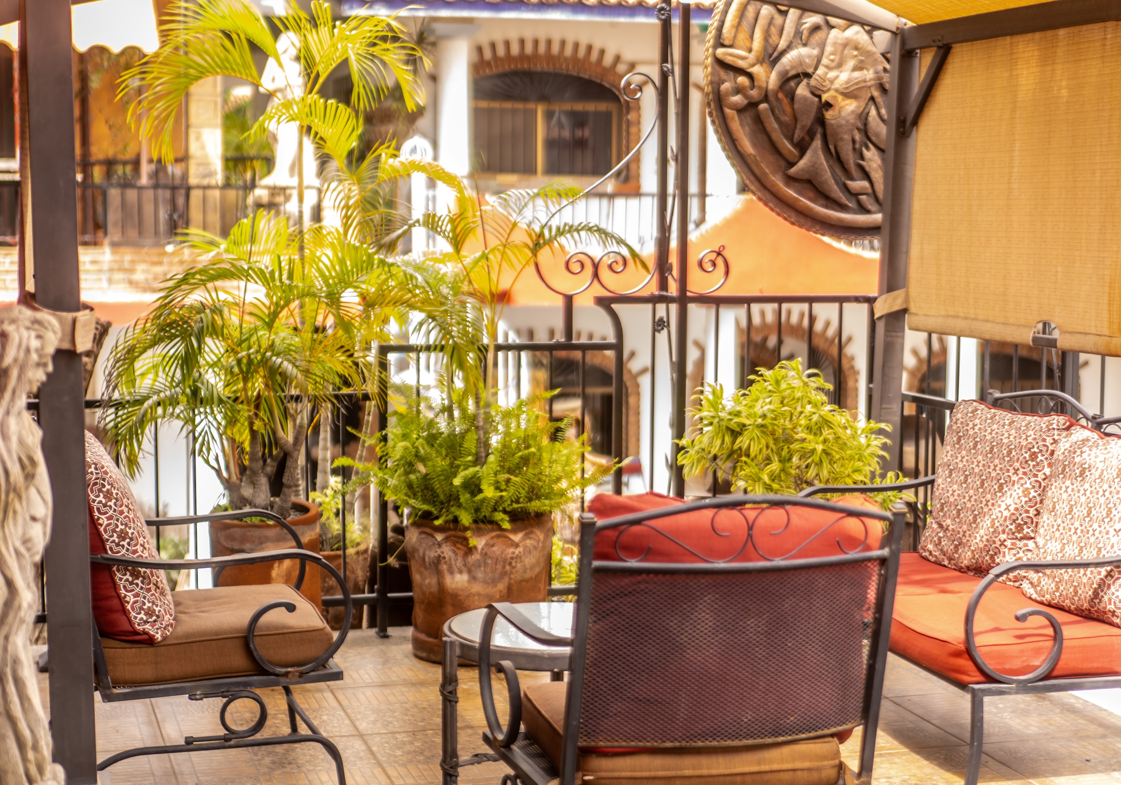 Apartment King Size Bed