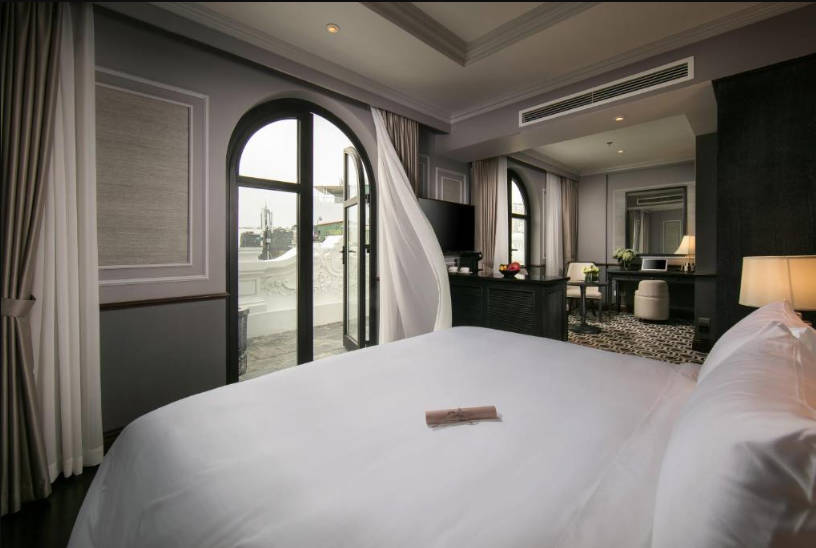 Suite with Terrace with Views