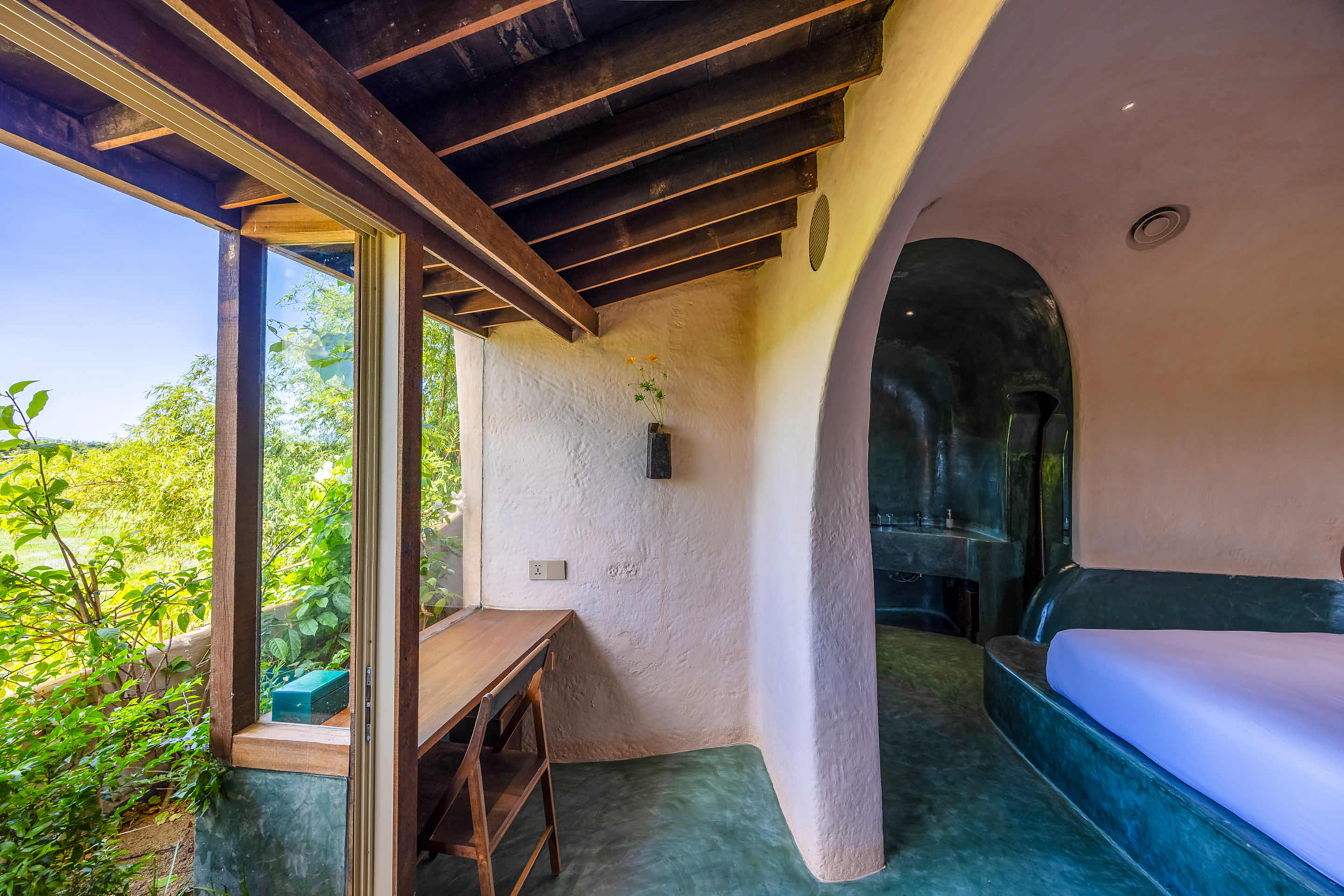 Double or Twin Deluxe with Views