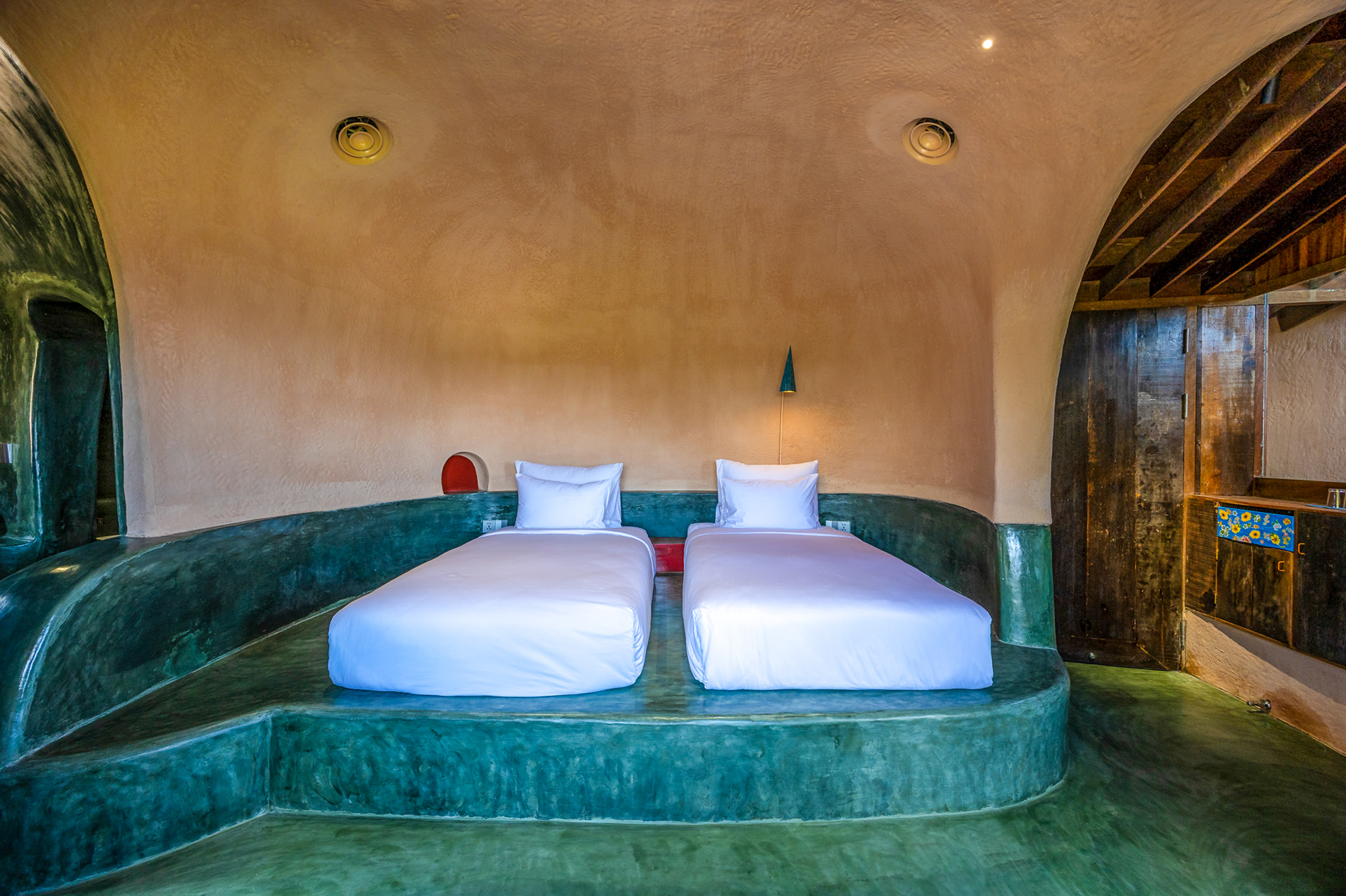 Double or Twin Deluxe with Views