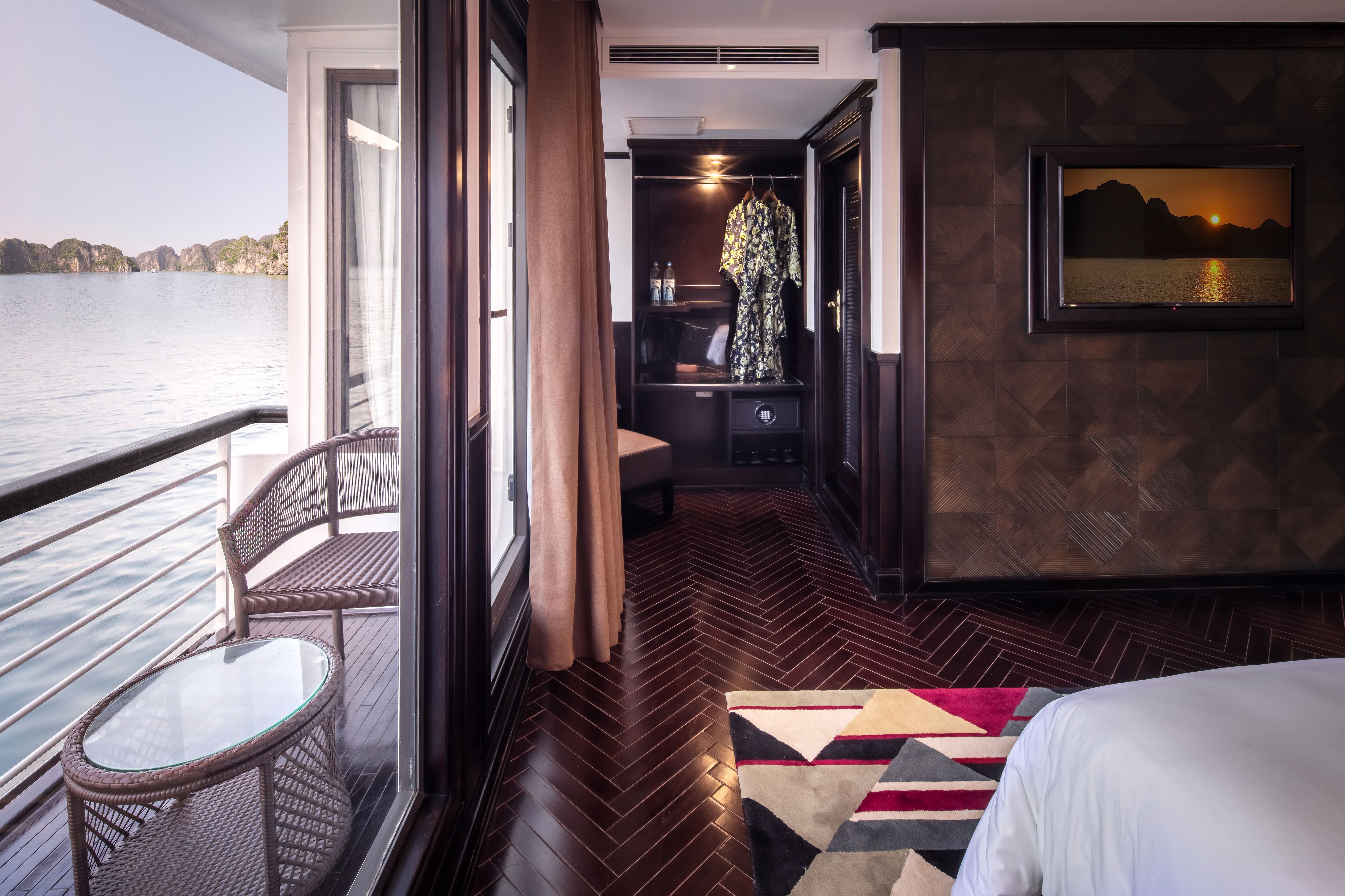 Double or Twin Deluxe with Views