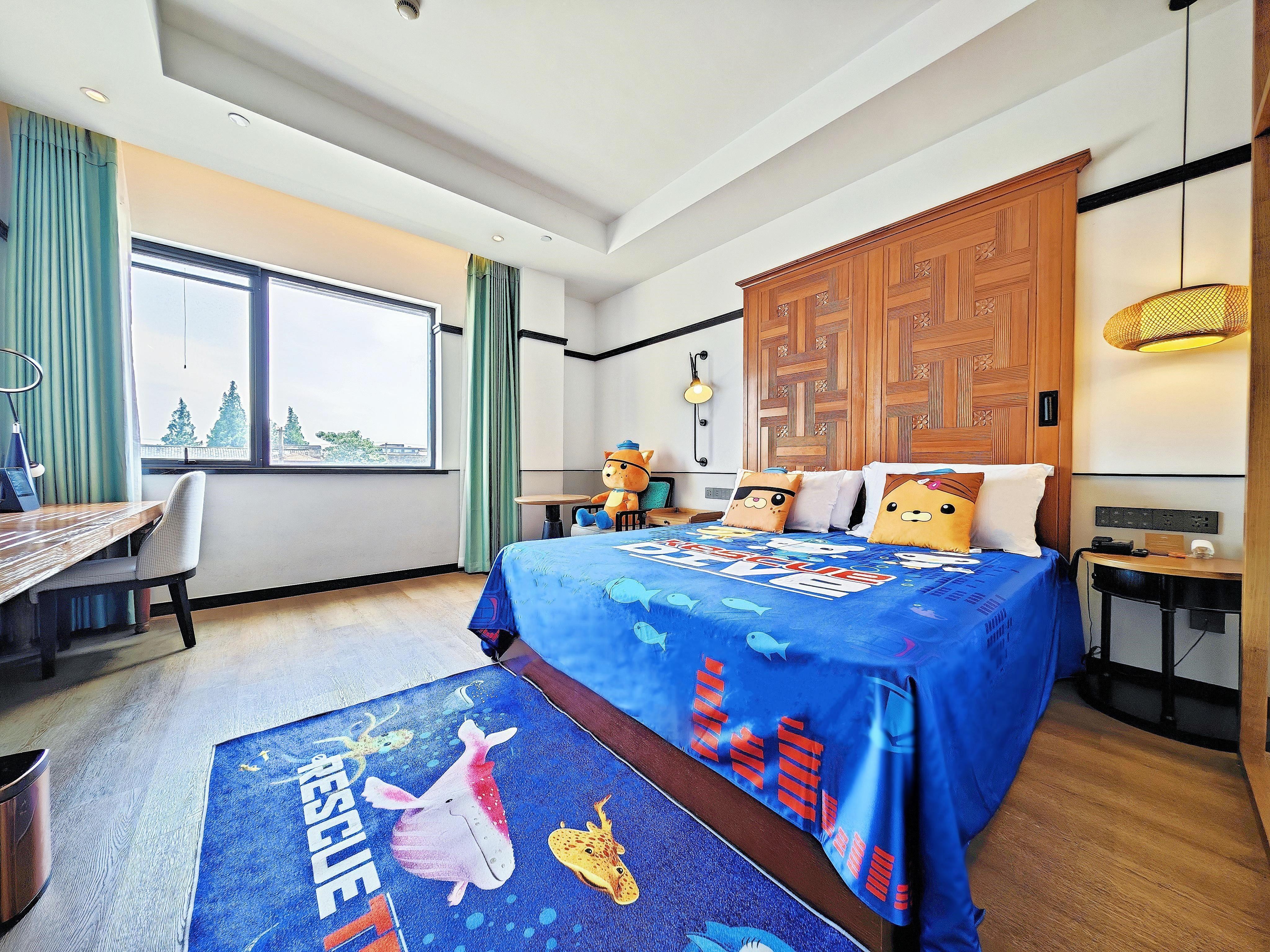 Family Room Standard