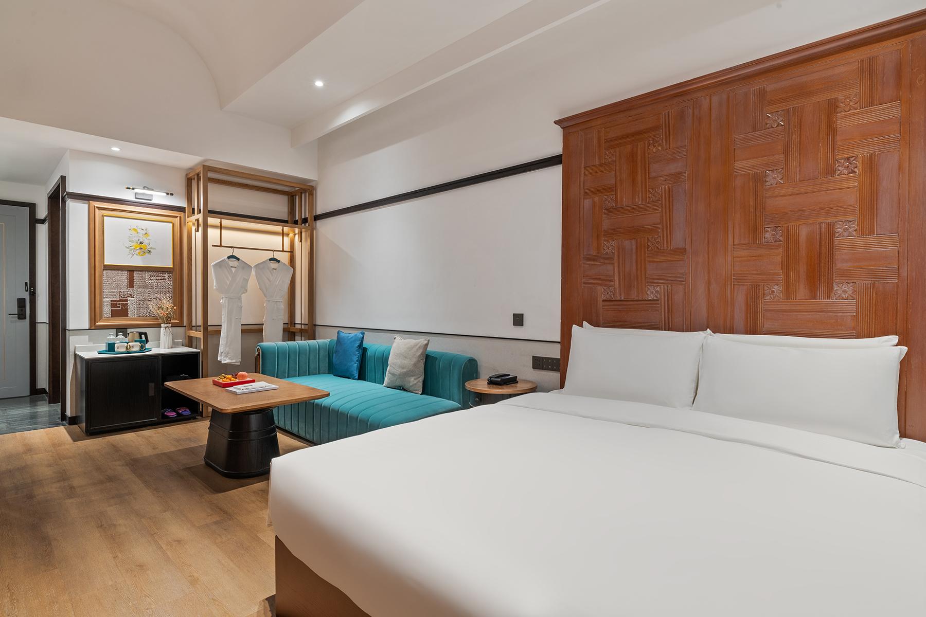 Family Room Superior