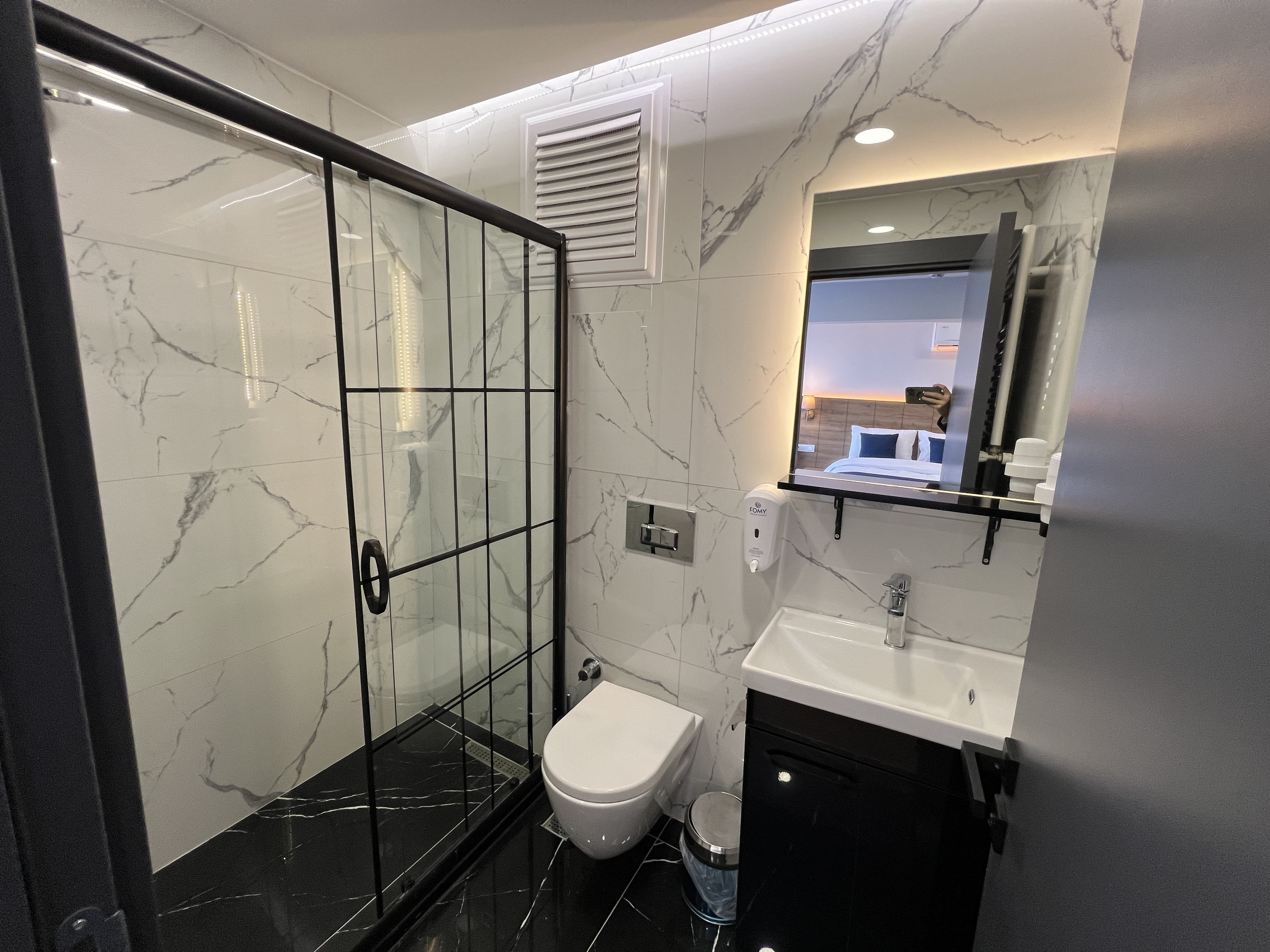 Double King Size Bed