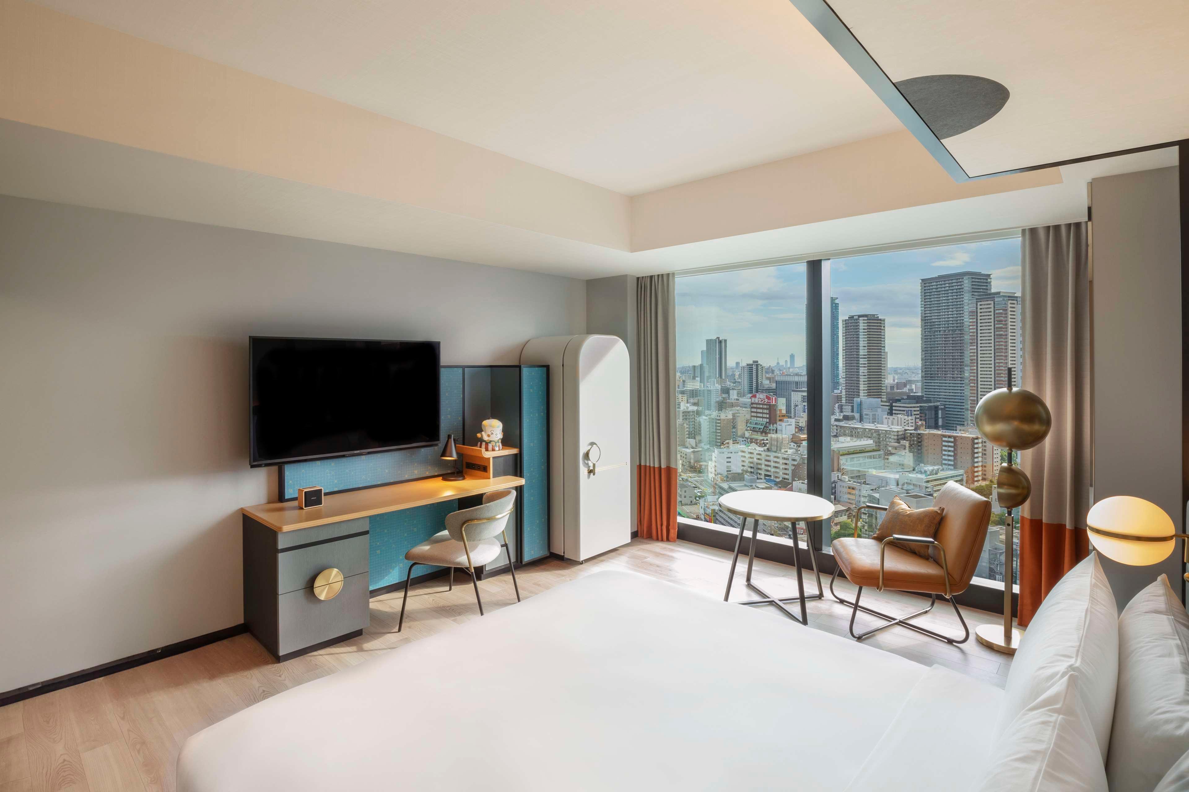 Double Accessible King Size Bed