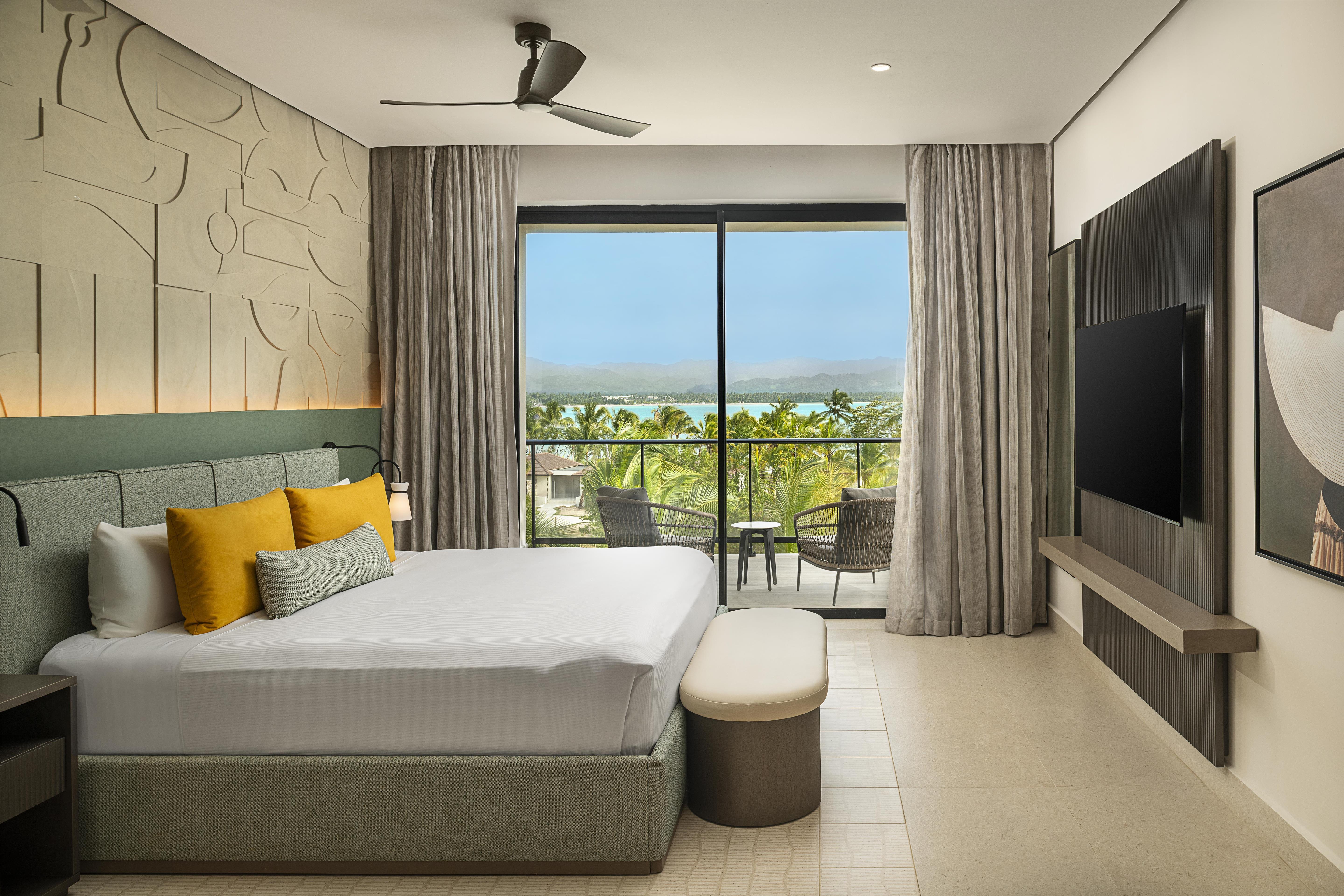 Suite with Views